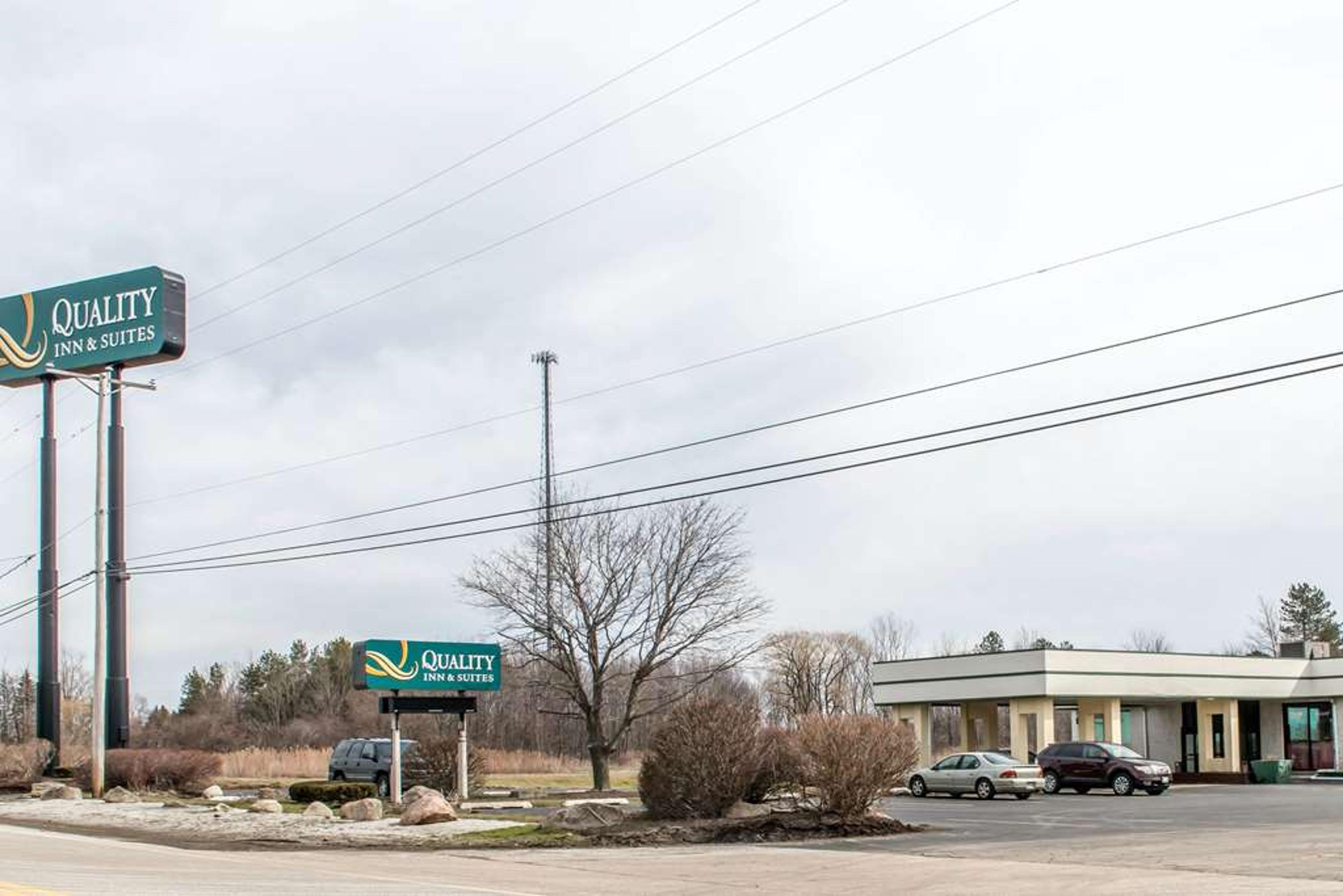 QUALITY INN AND SUITES