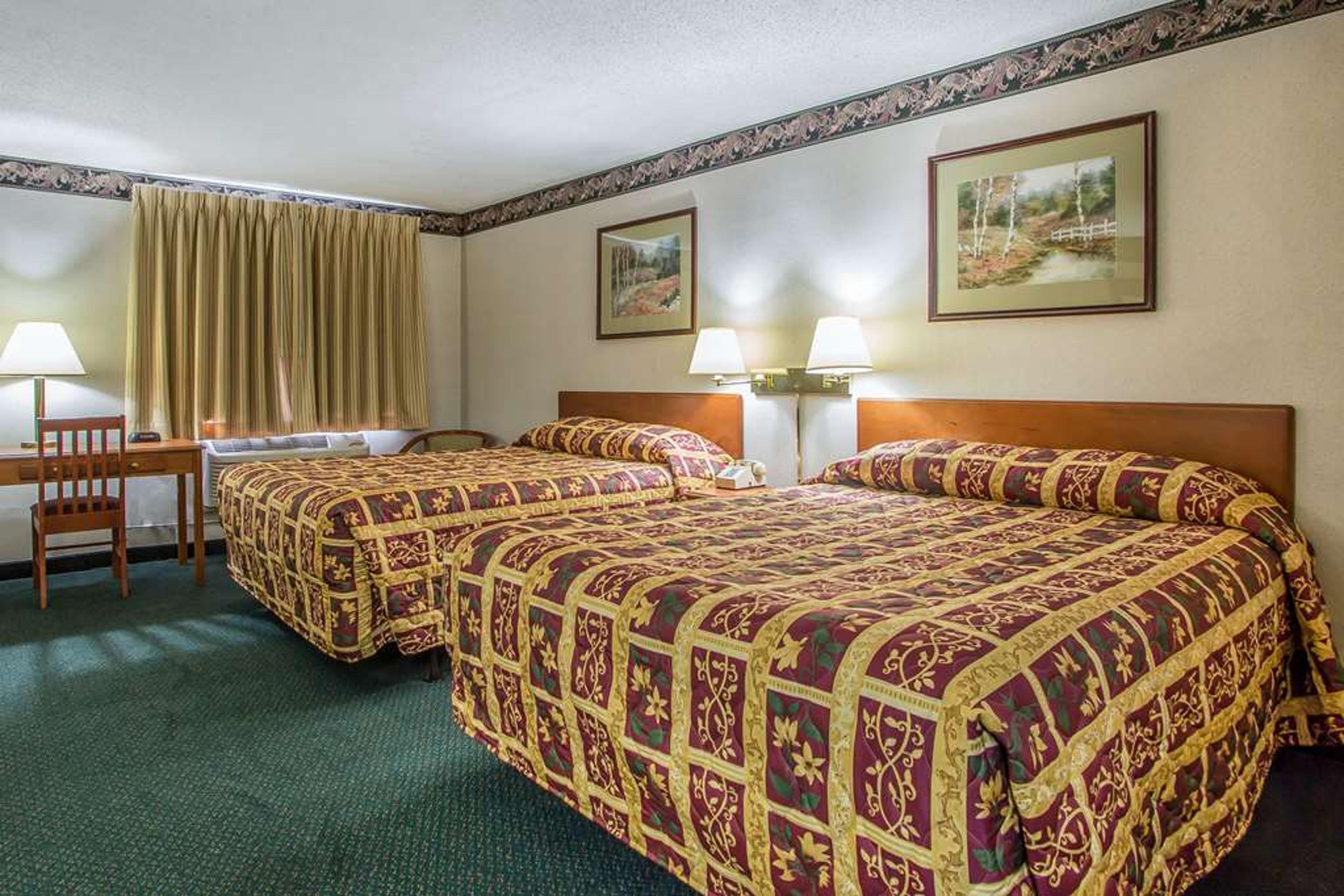 RODEWAY INN