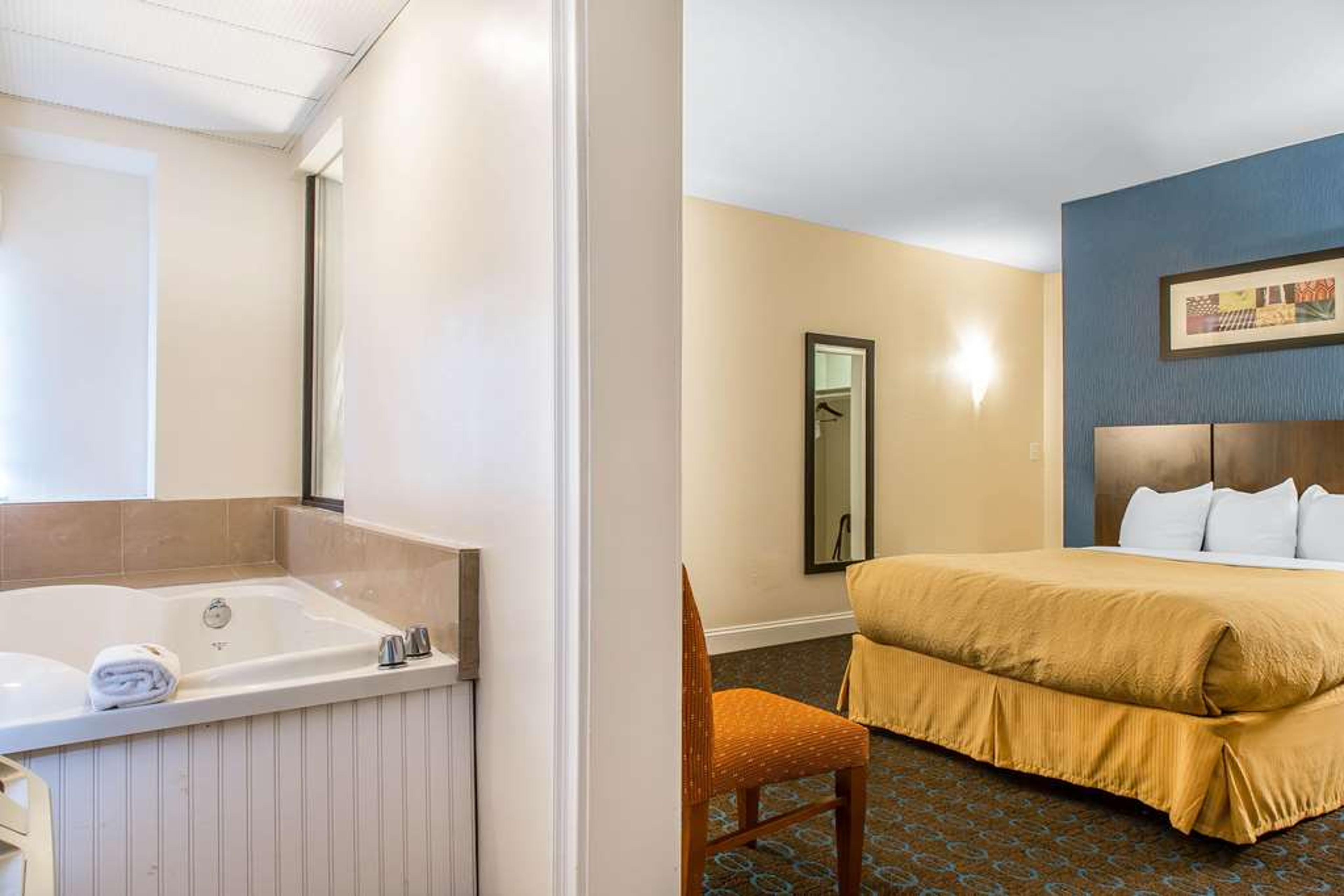 QUALITY INN & SUITES MIDDLETOWN - N