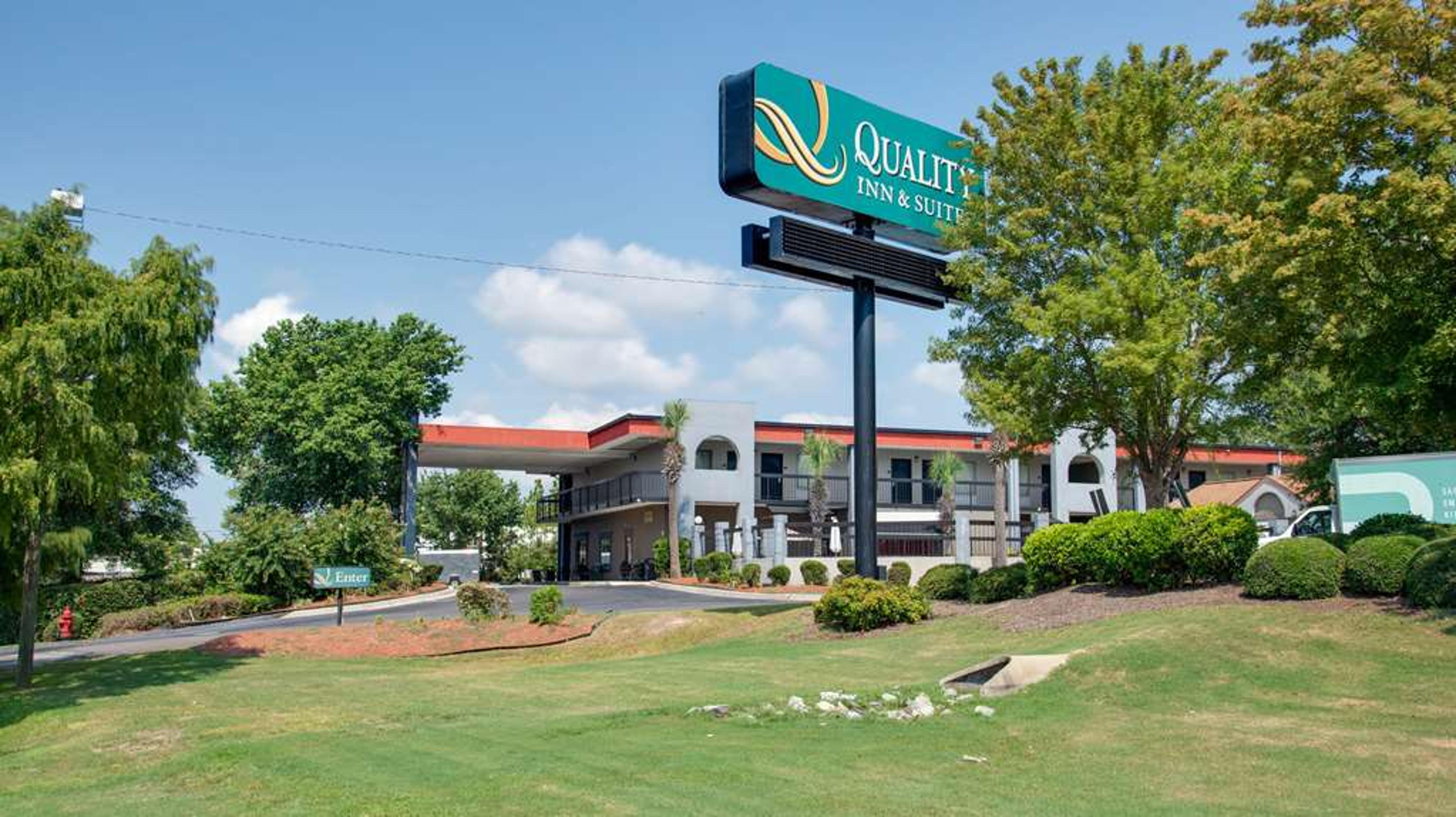 QUALITY INN AND SUITES AIKEN EAST