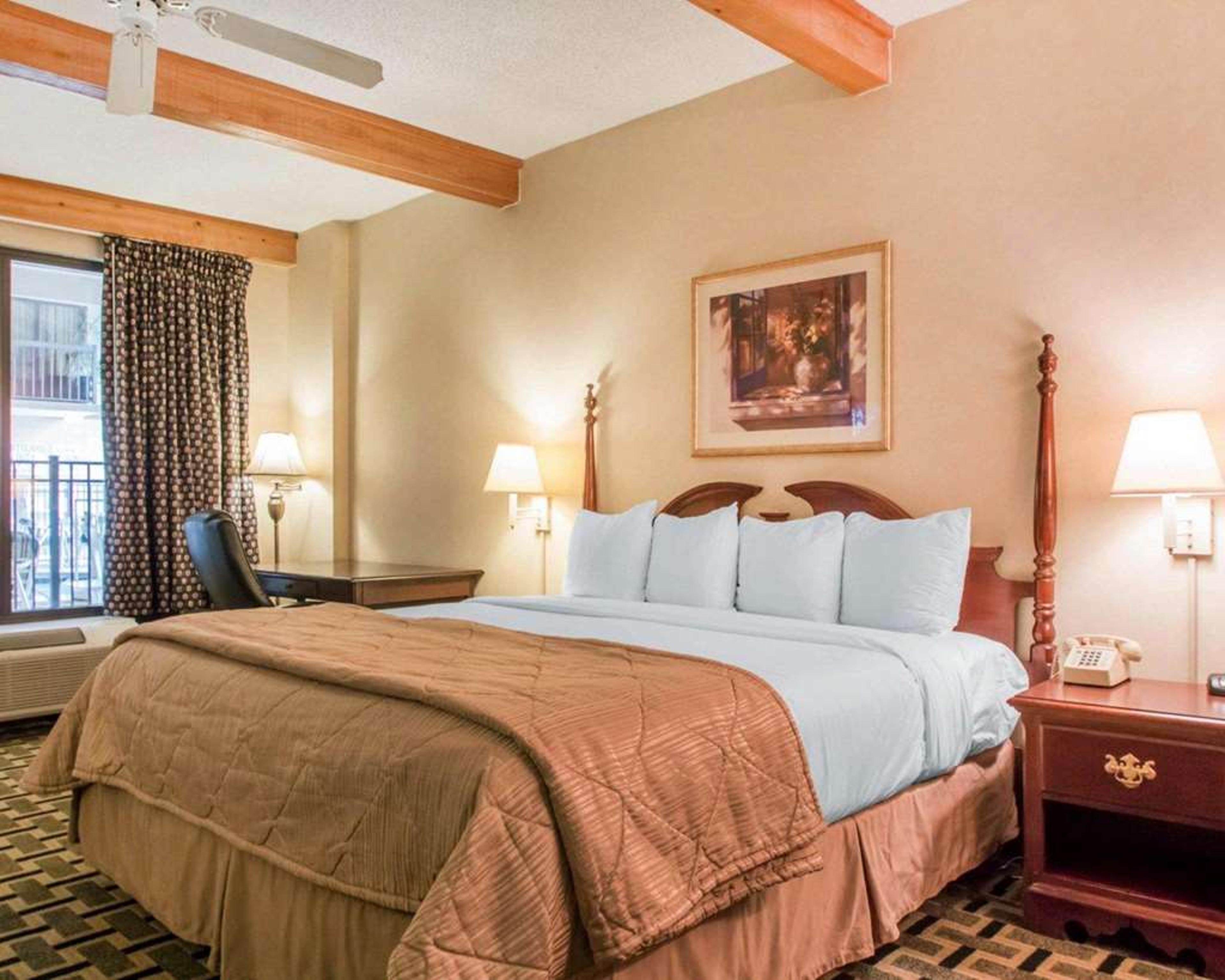 QUALITY INN AND SUITES