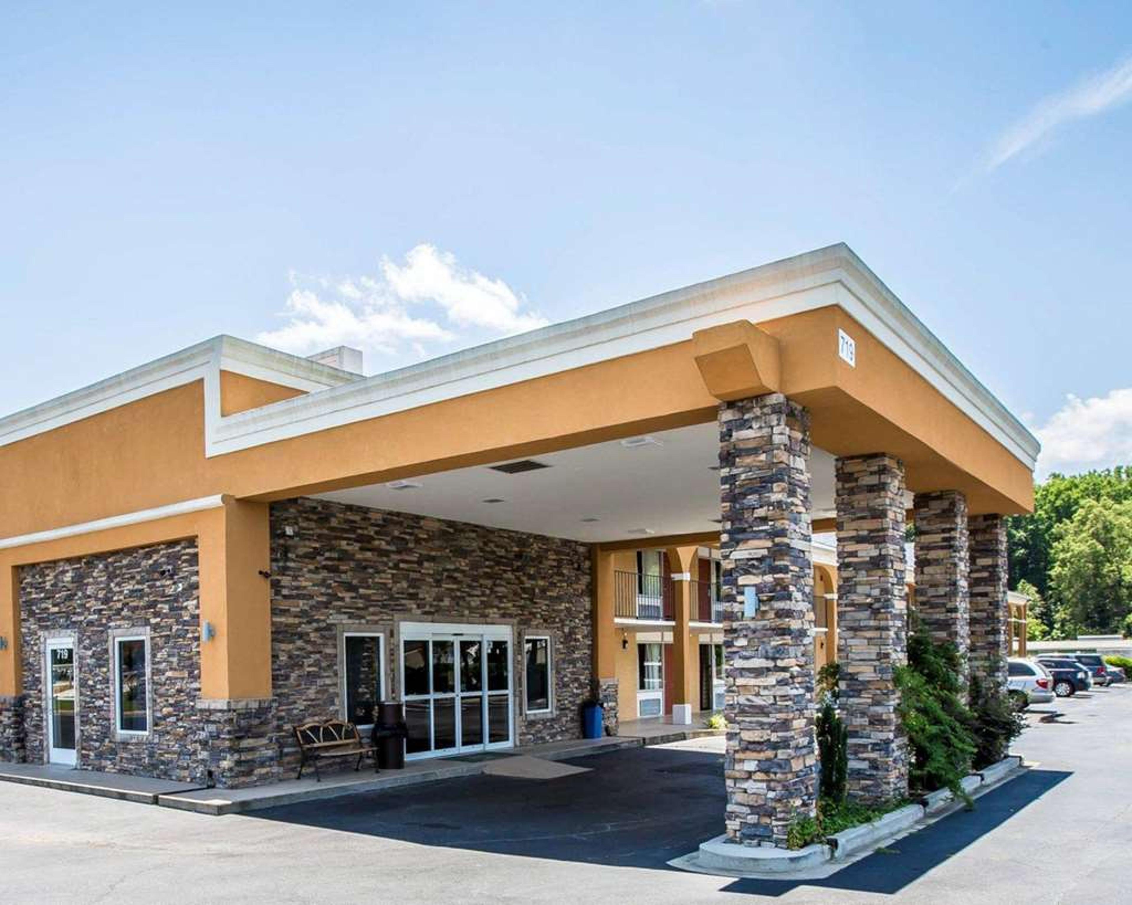 QUALITY INN GREENWOOD HWY 25