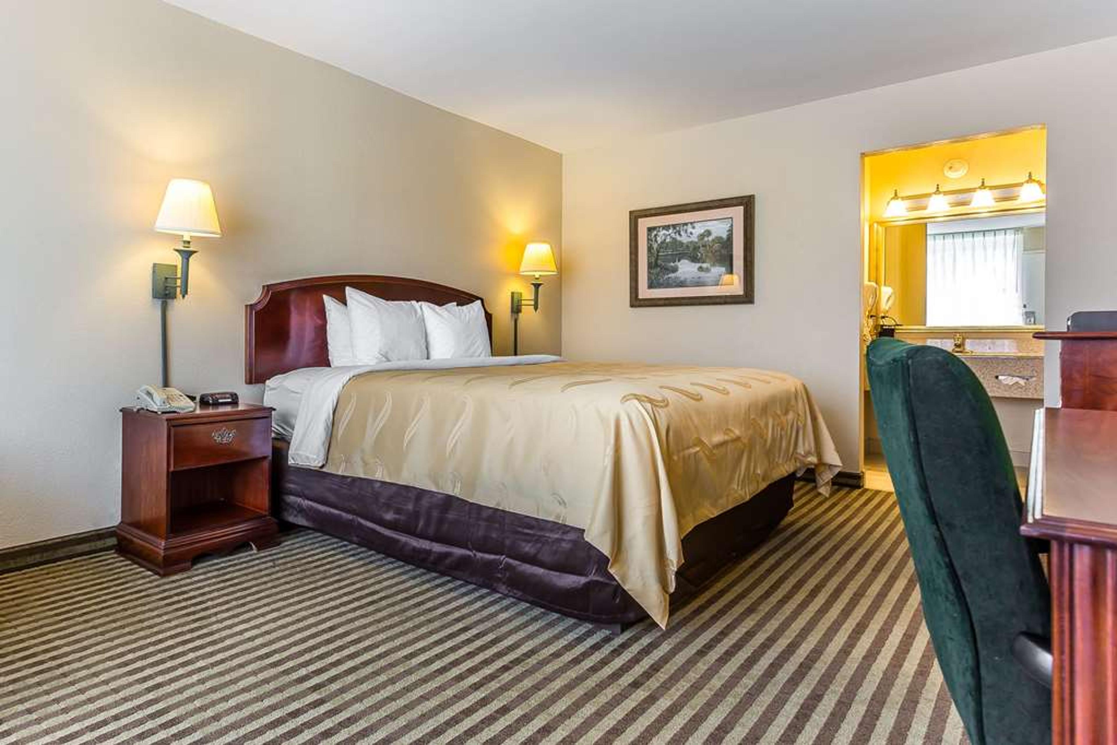 QUALITY INN & SUITES