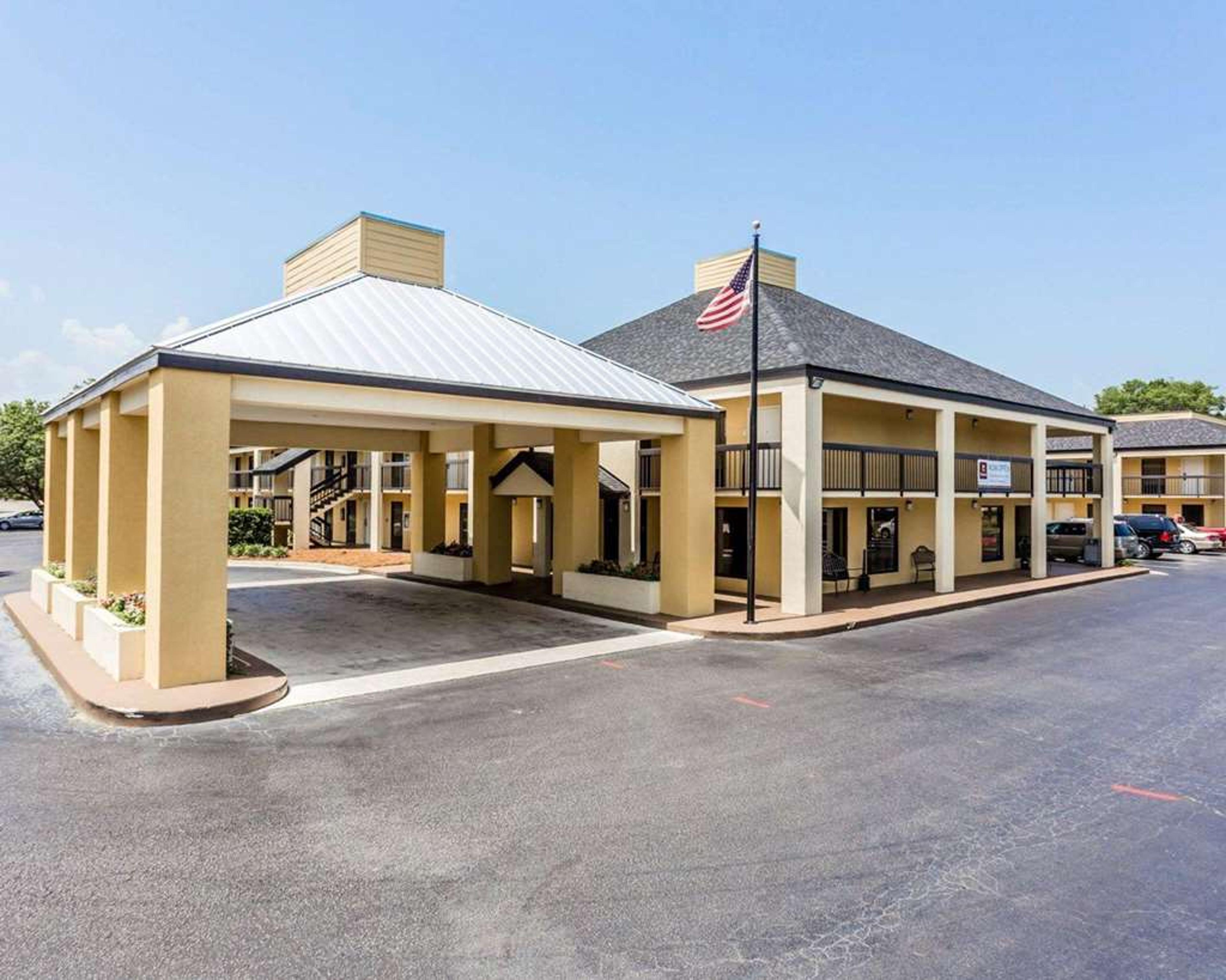 QUALITY INN MT PLEASANT - CHARLESTO