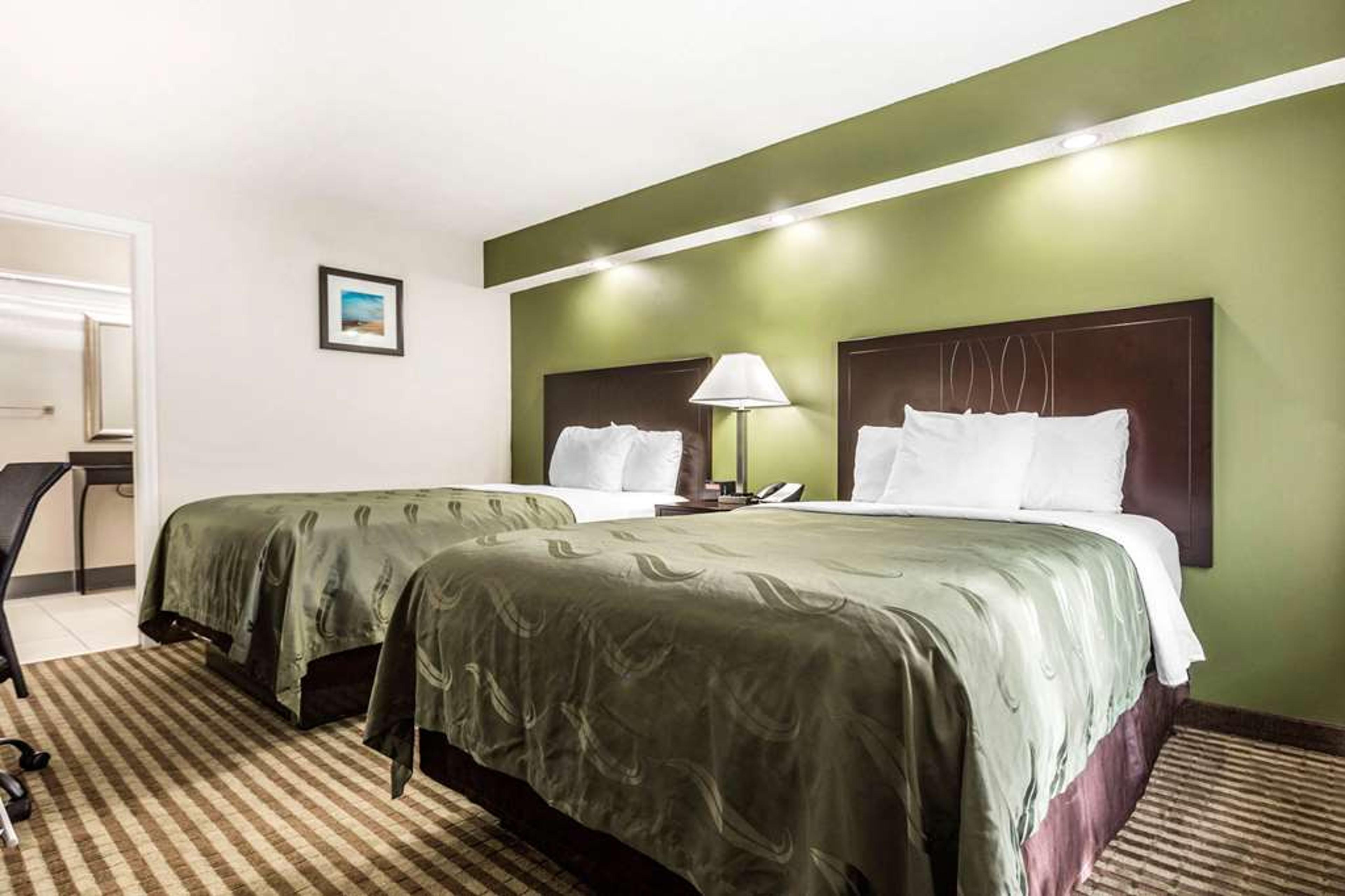 QUALITY INN LANCASTER