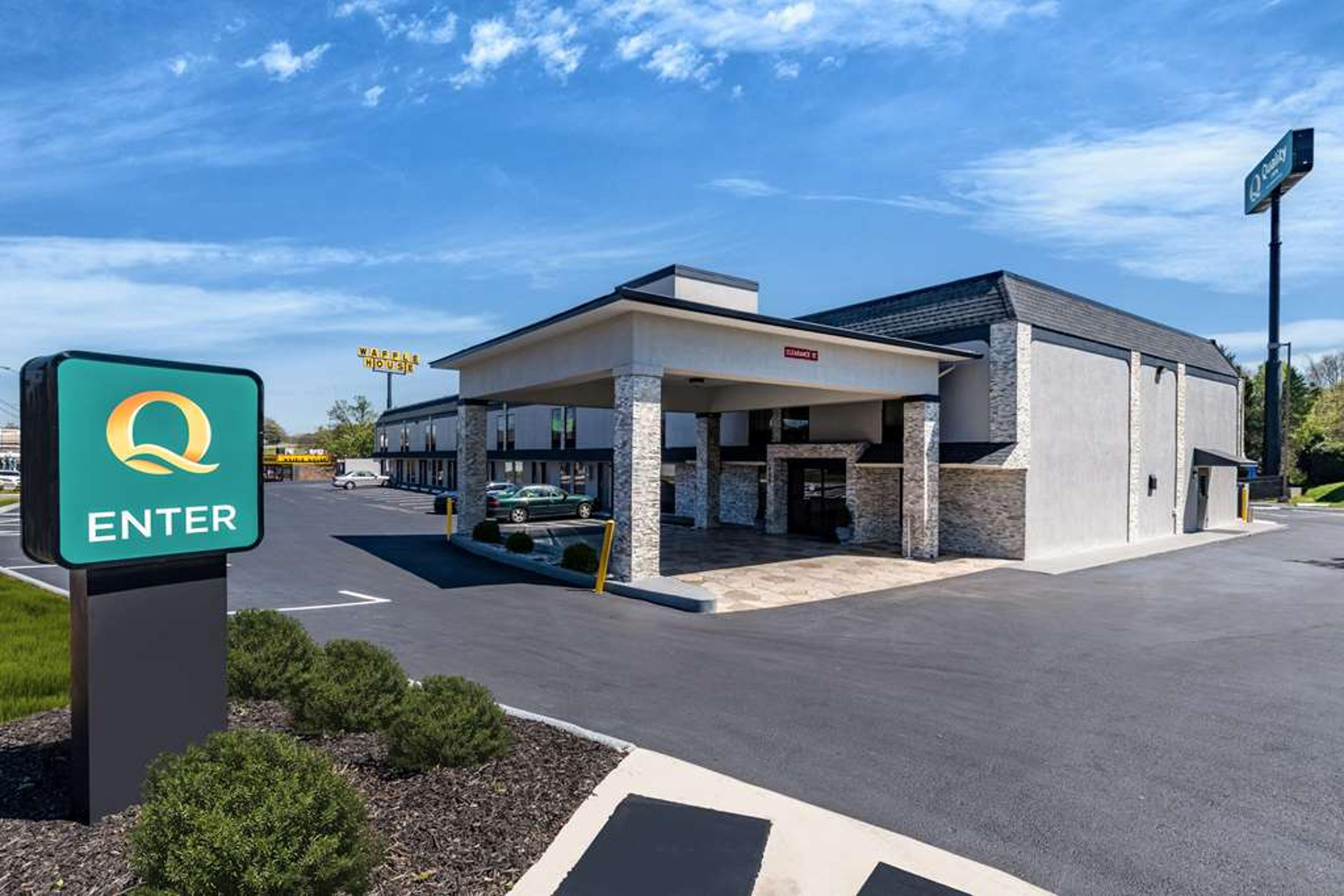 QUALITY INN CLEVELAND NORTH