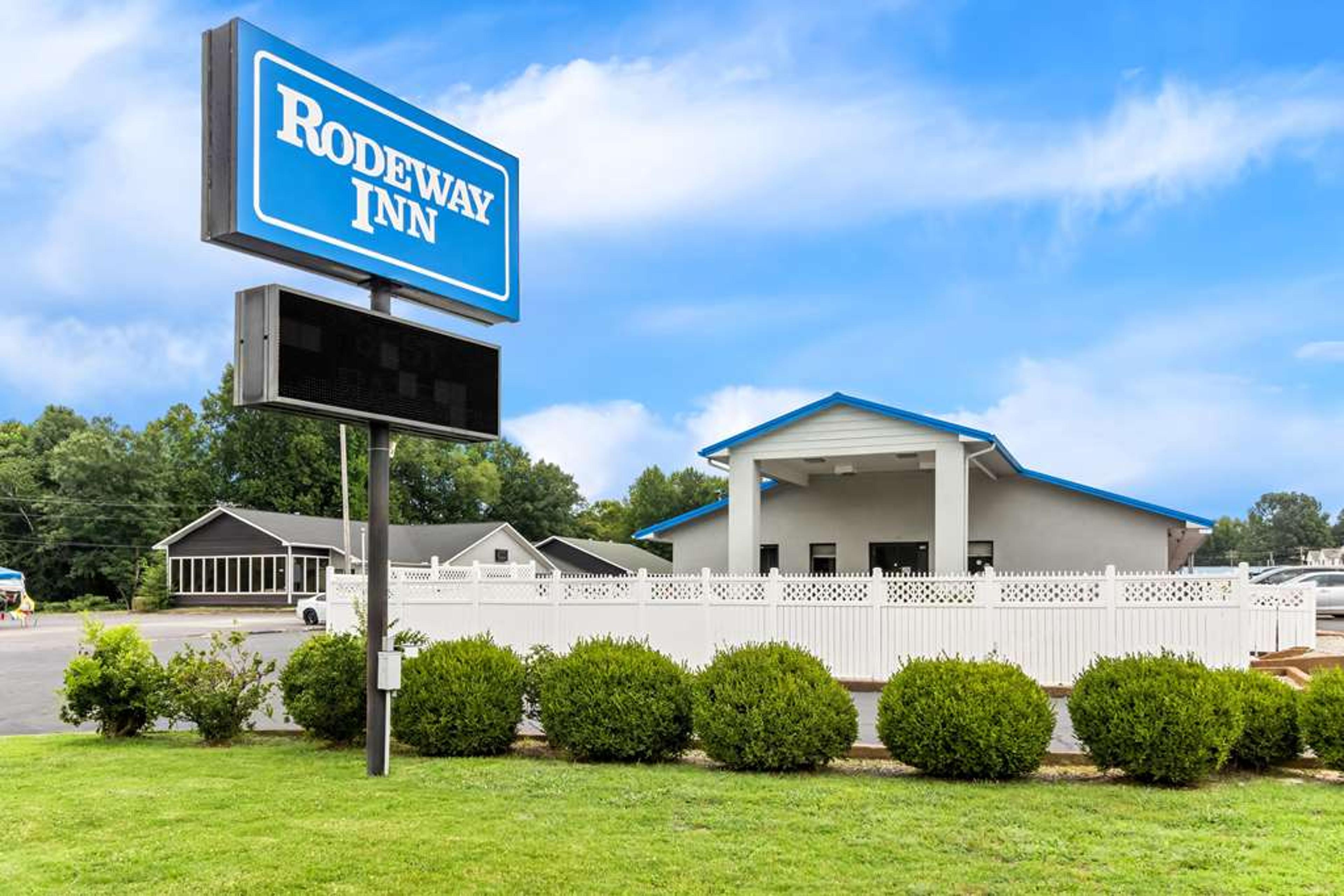 RODEWAY INN LEXINGTON