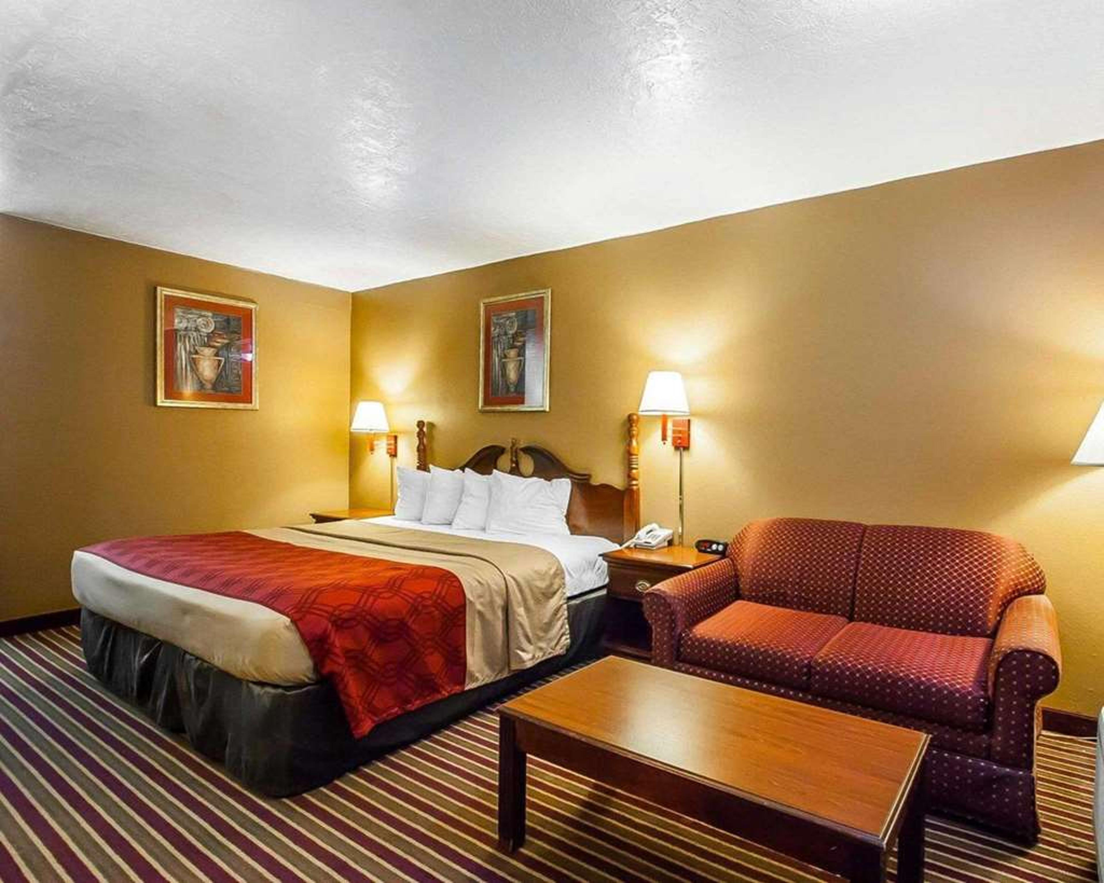 ECONO LODGE