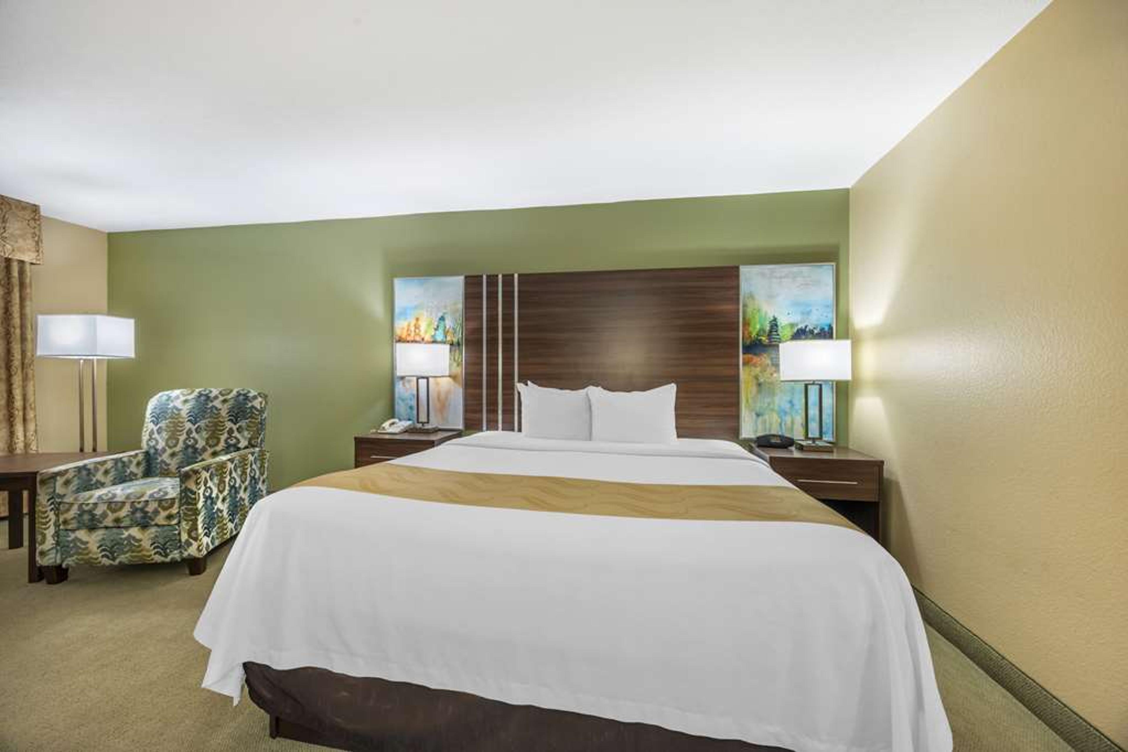 QUALITY INN PARIS