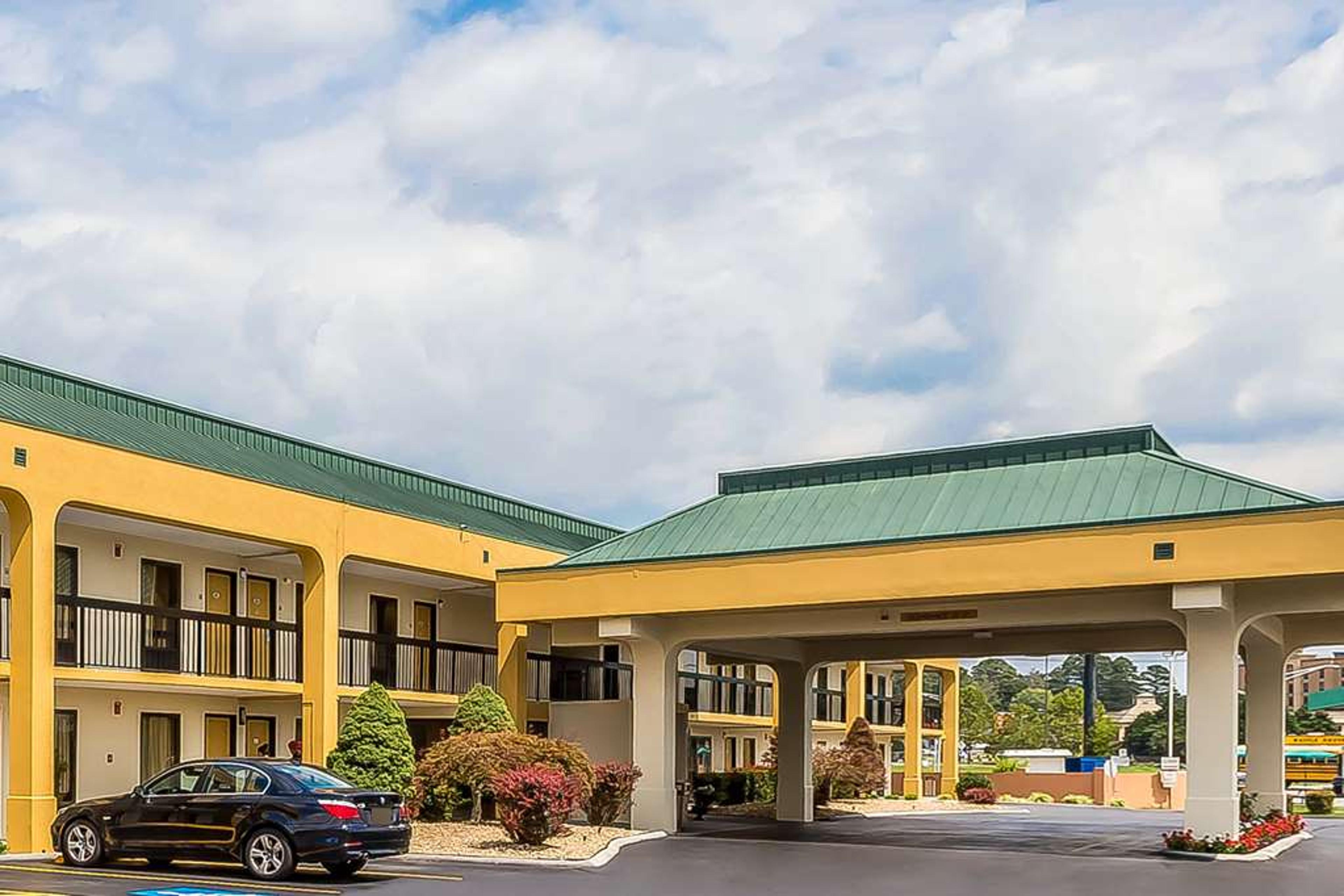 RODEWAY INN KNOXVILLE EAST