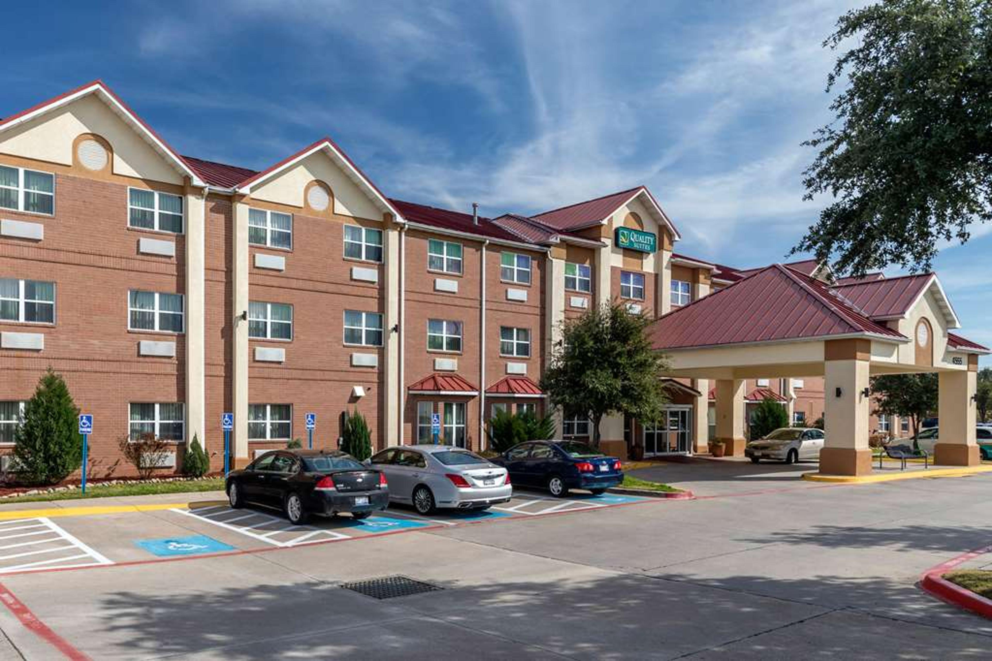 QUALITY SUITES ADDISON-DALLAS