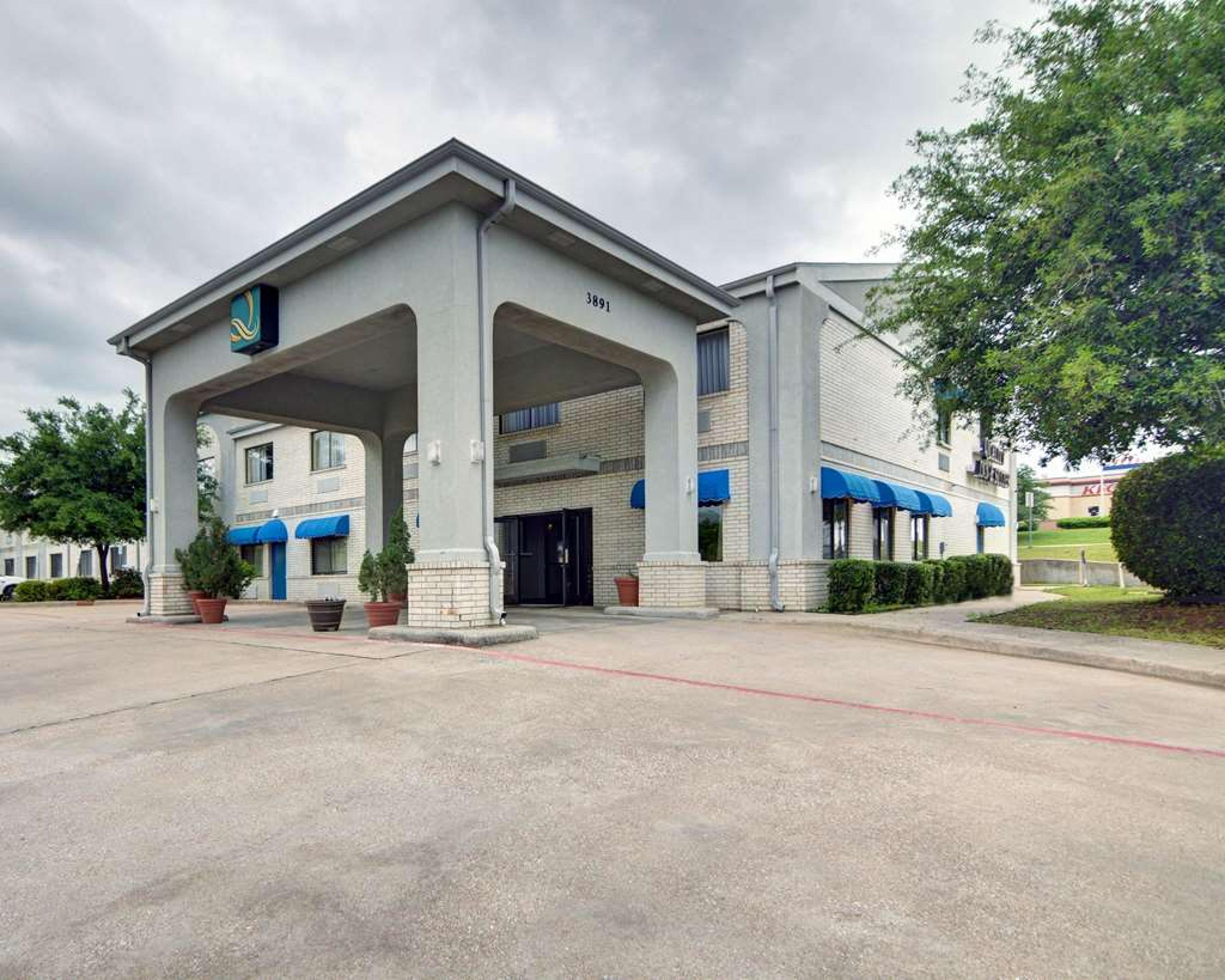 QUALITY INN AND SUITES