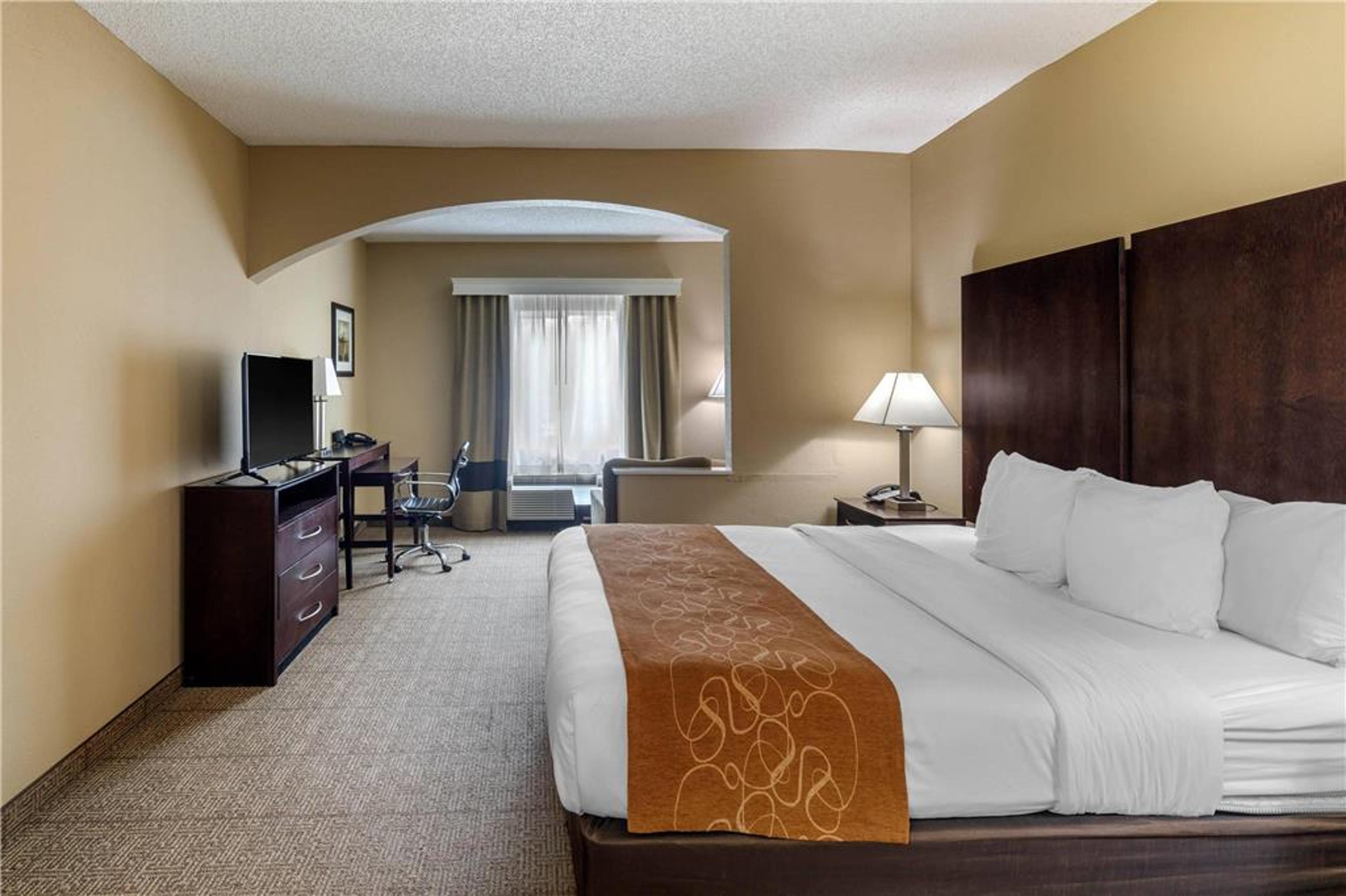 COMFORT SUITES THE COLONY - PLANO W