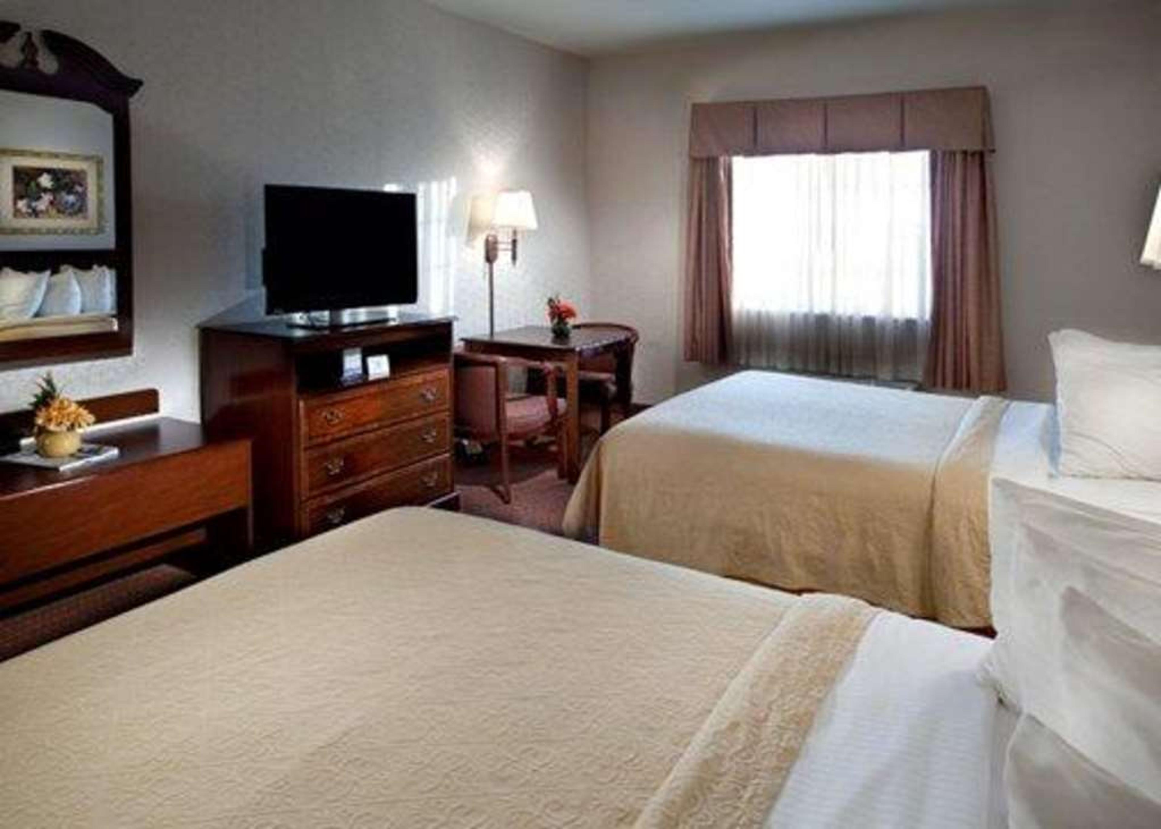 QUALITY INN & SUITES NEAR UNIVERSIT