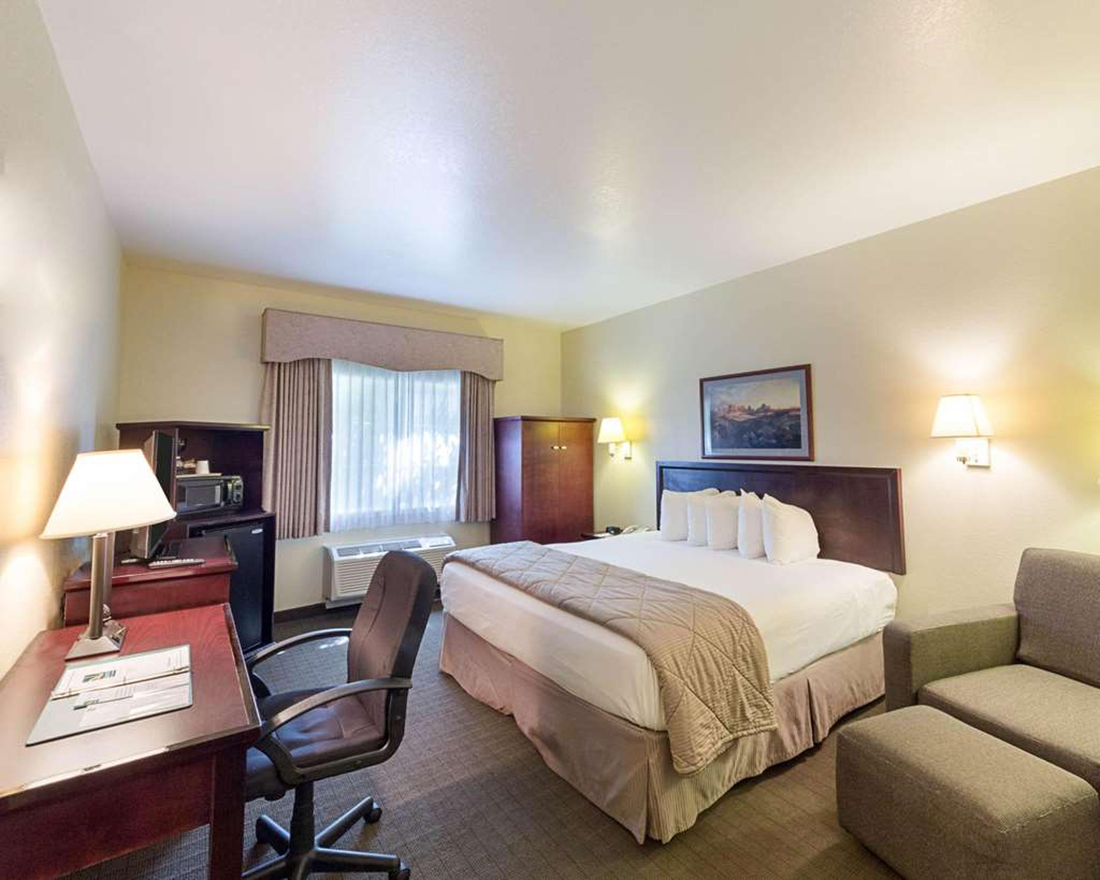 QUALITY INN AND SUITES KERRVILLE