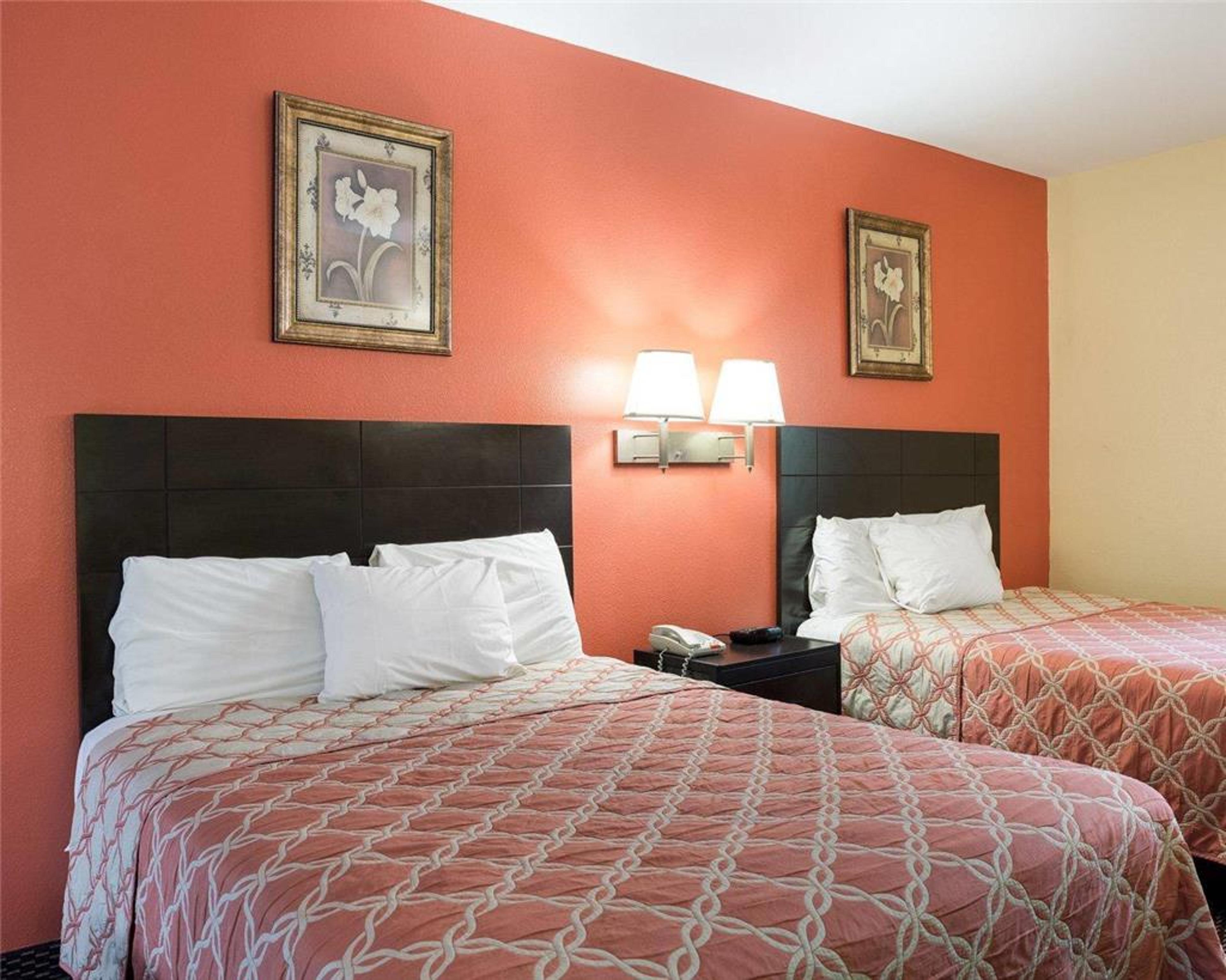 RODEWAY INN AND SUITES HUMBLE IAH