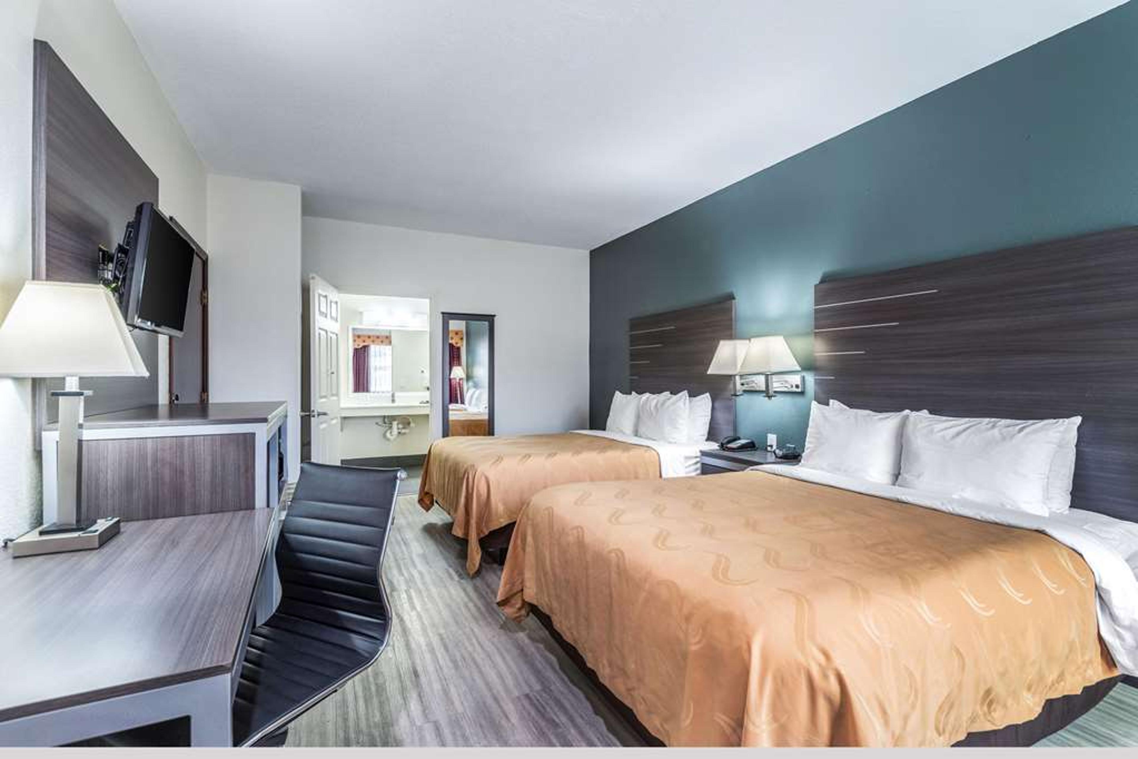 QUALITY INN & SUITES CANTON
