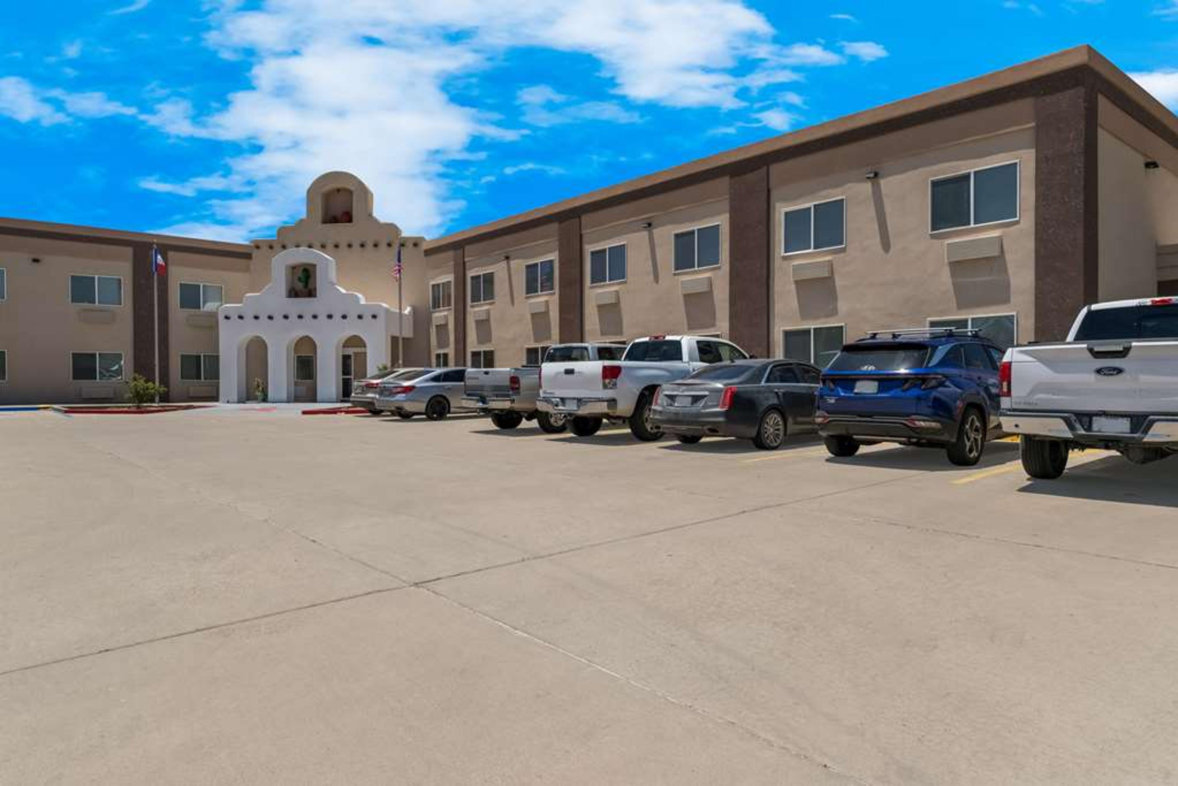 QUALITY INN ALPINE