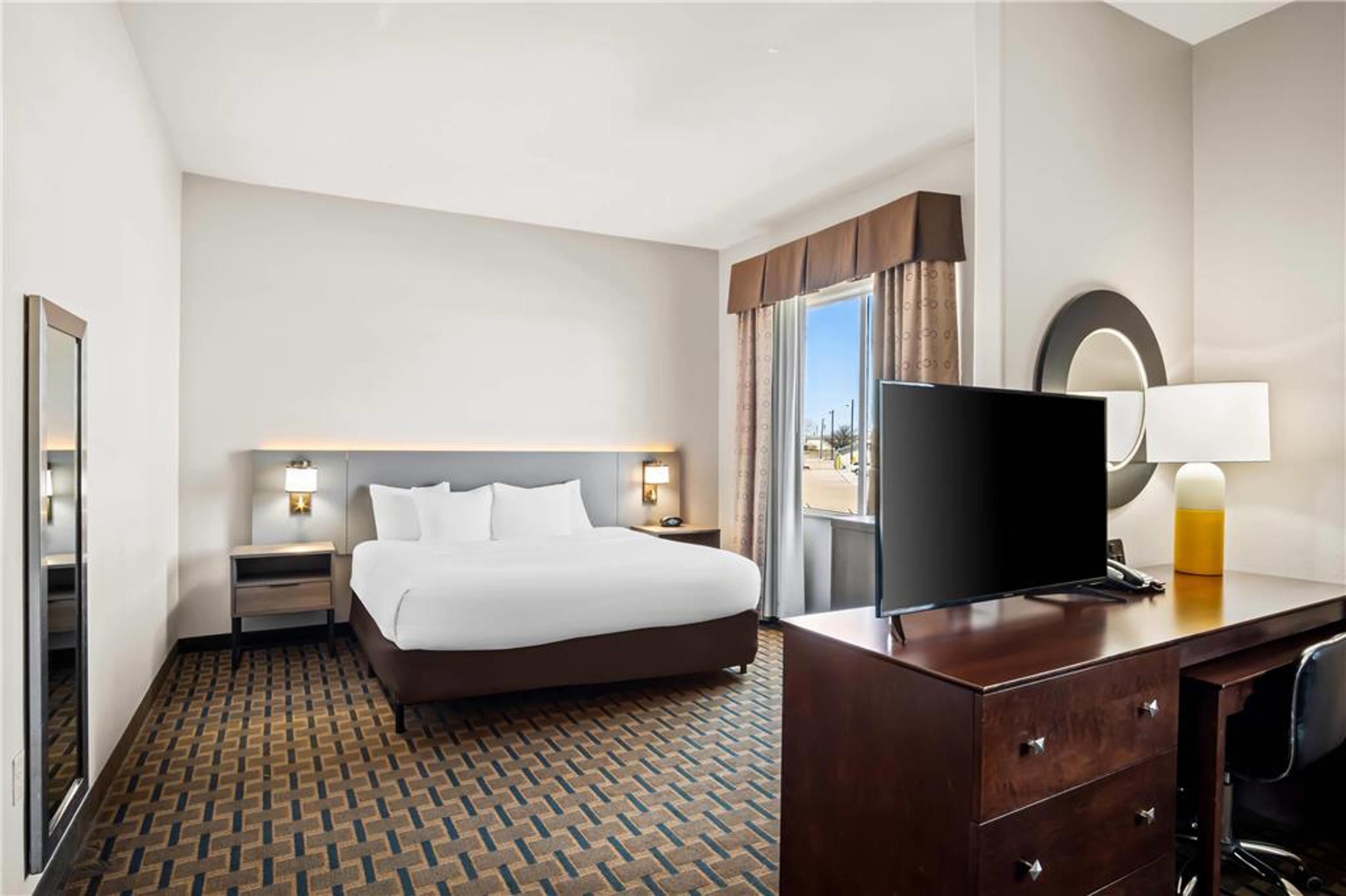 COMFORT SUITES WAXAHACHIE - DALLAS