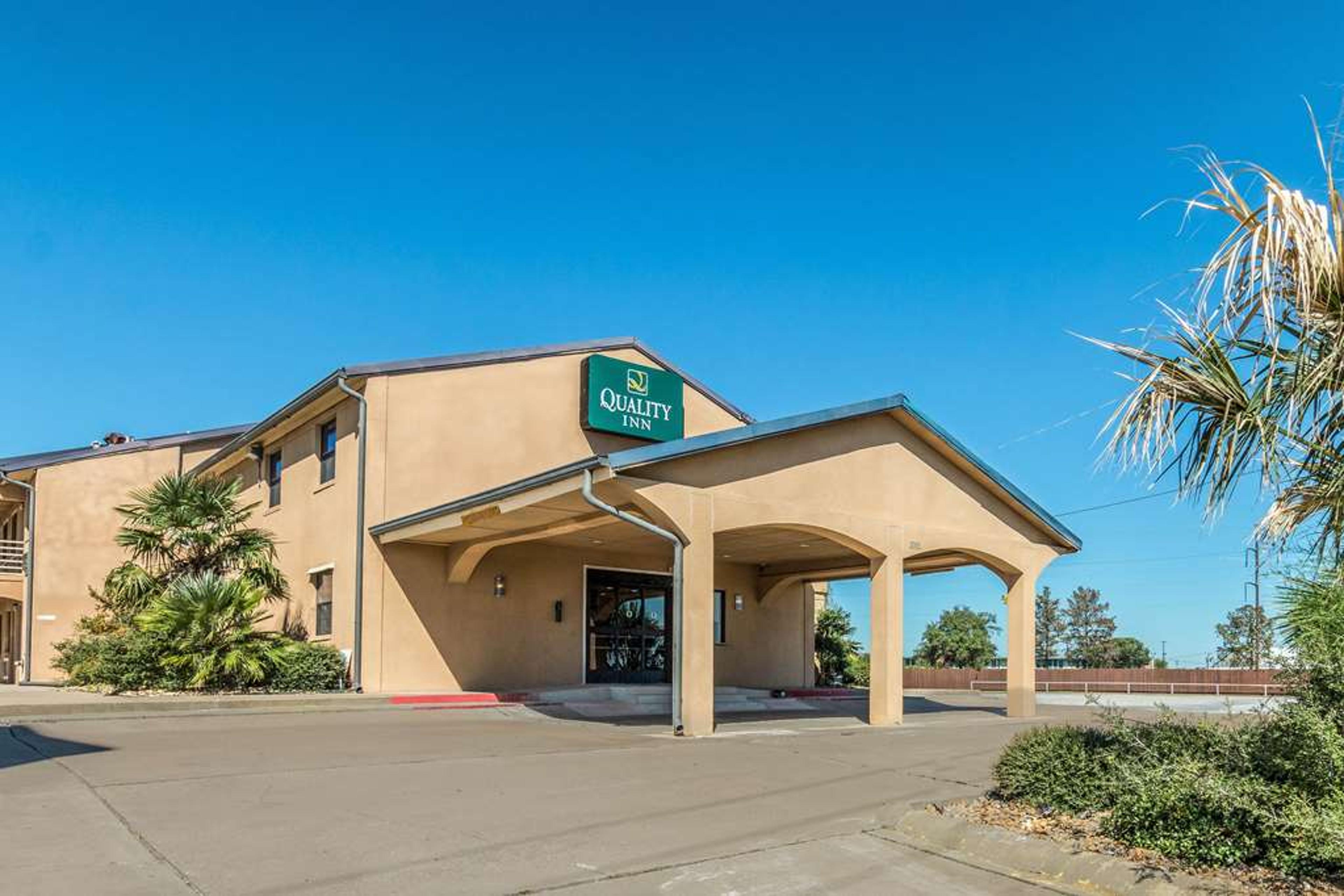 QUALITY INN CORSICANA