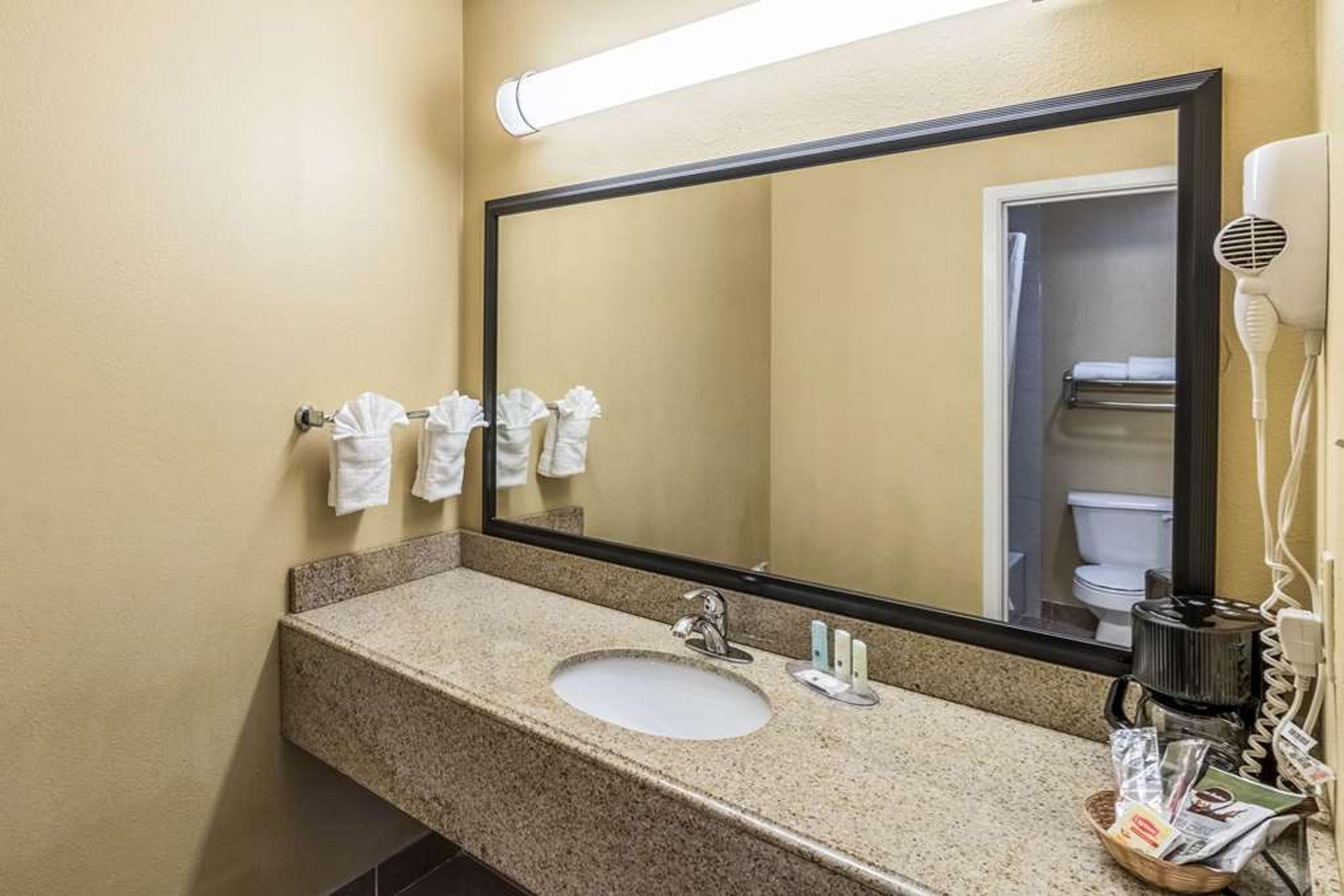 QUALITY INN CORSICANA