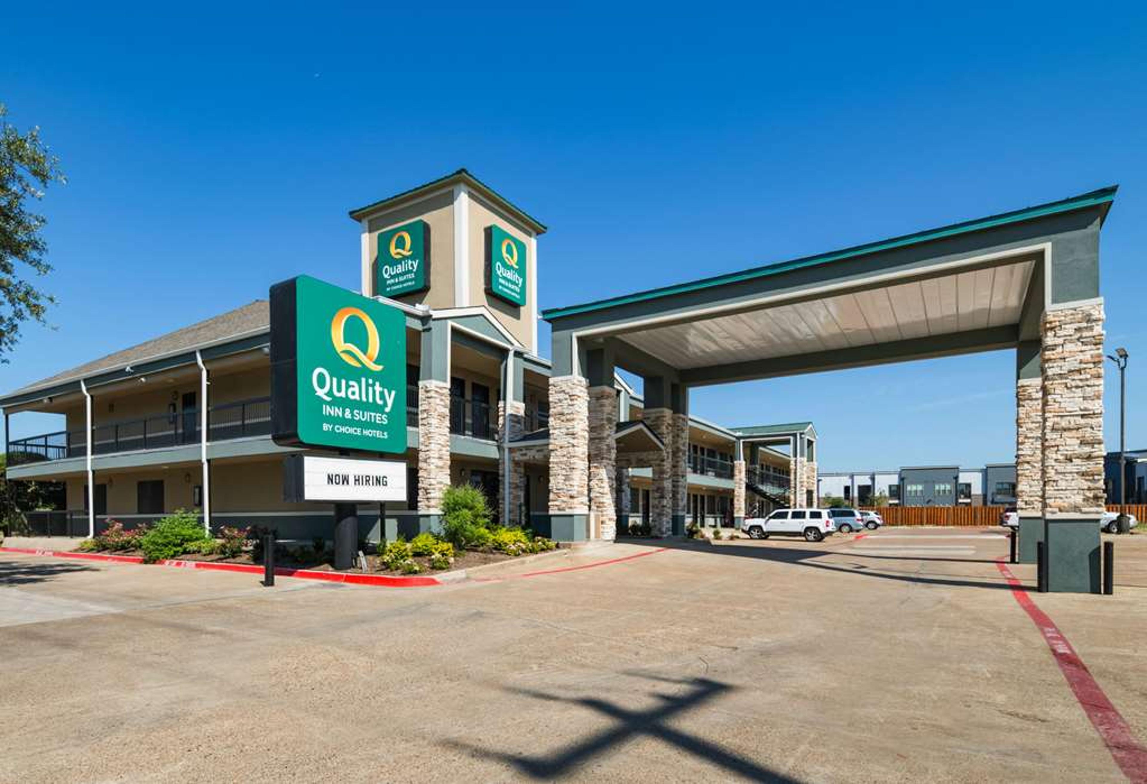 QUALITY INN AND SUITES GARLAND - EA