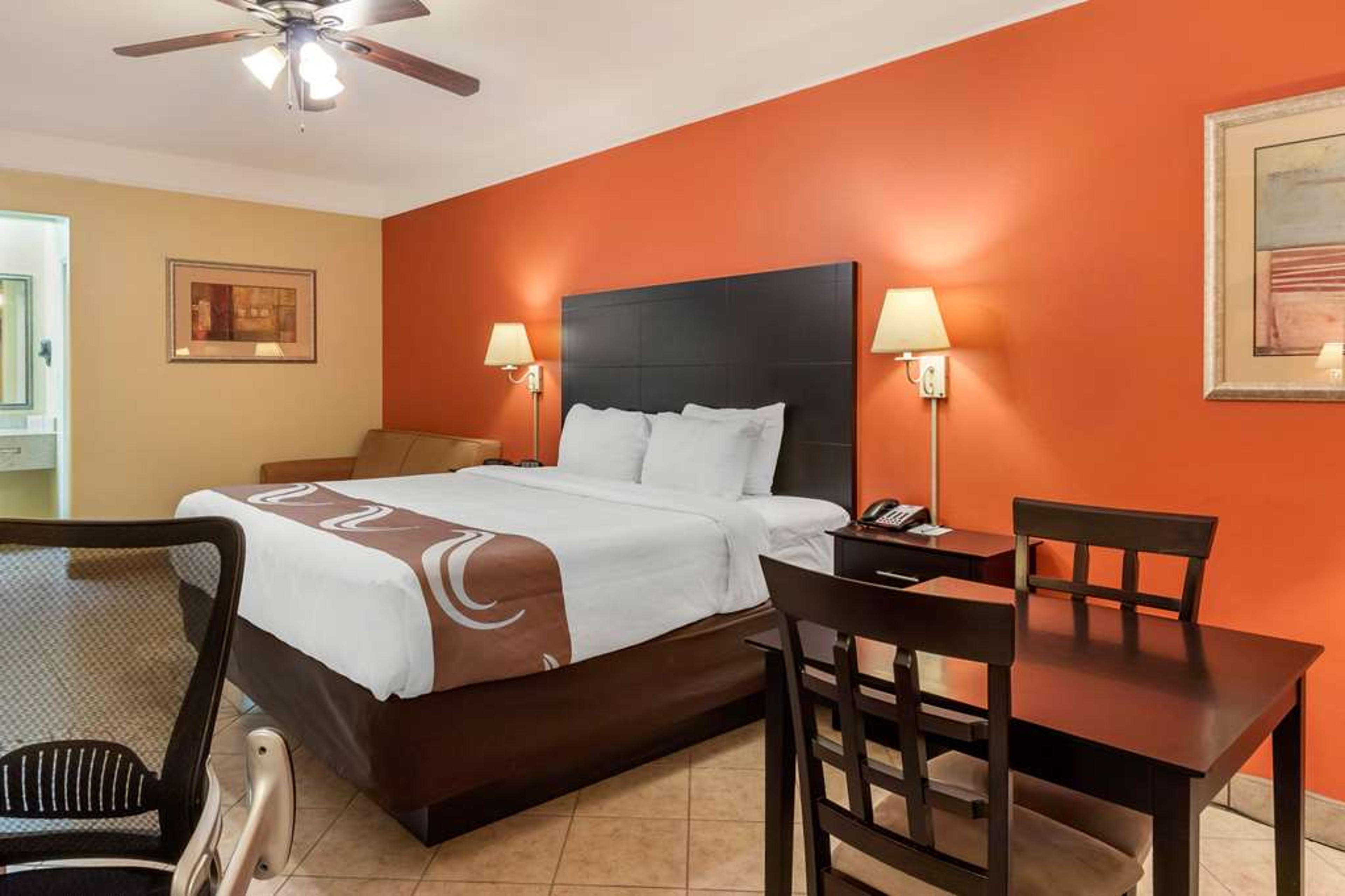 QUALITY INN AND SUITES MERCEDES