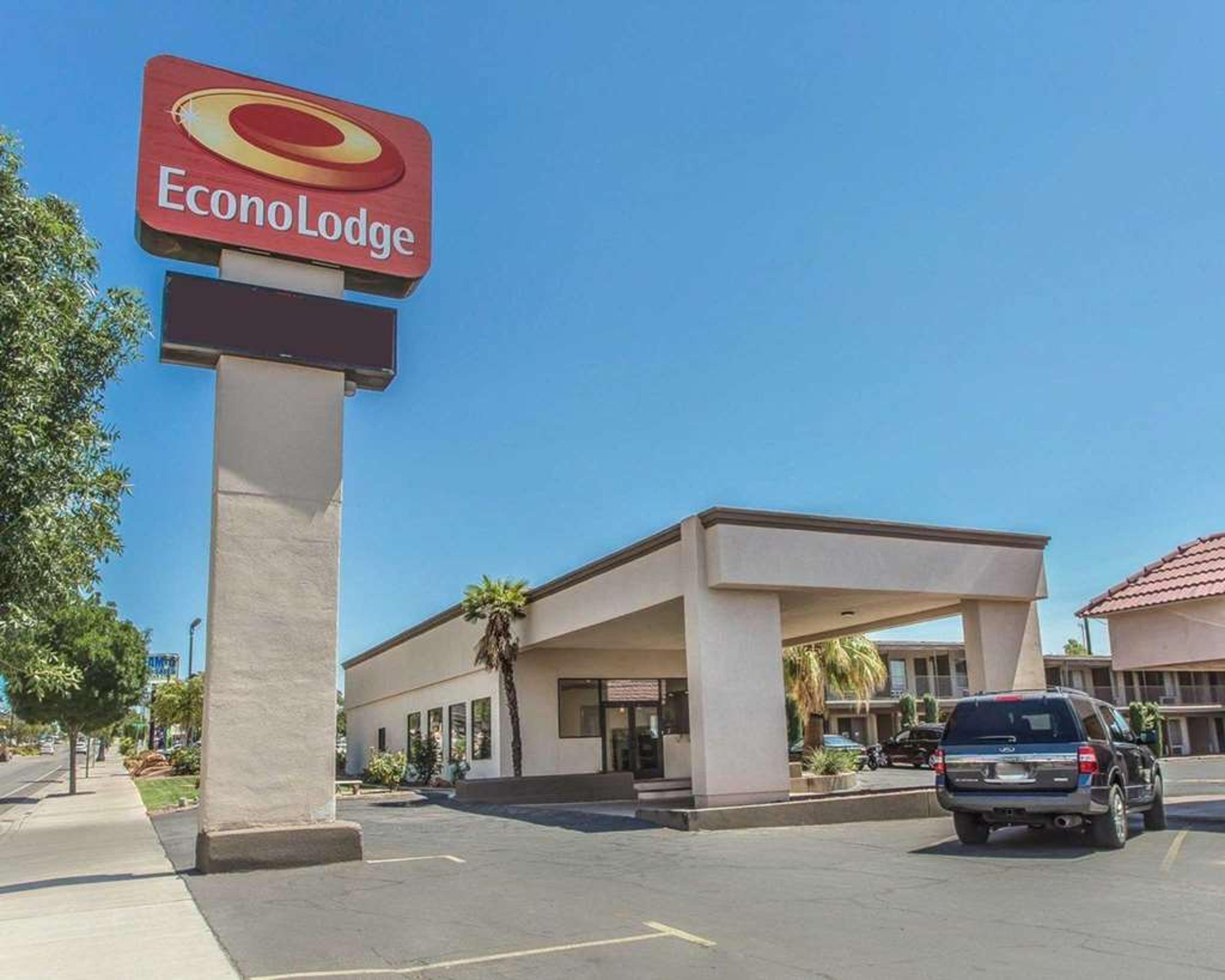 ECONO LODGE ST GEORGE NORTH - NEAR