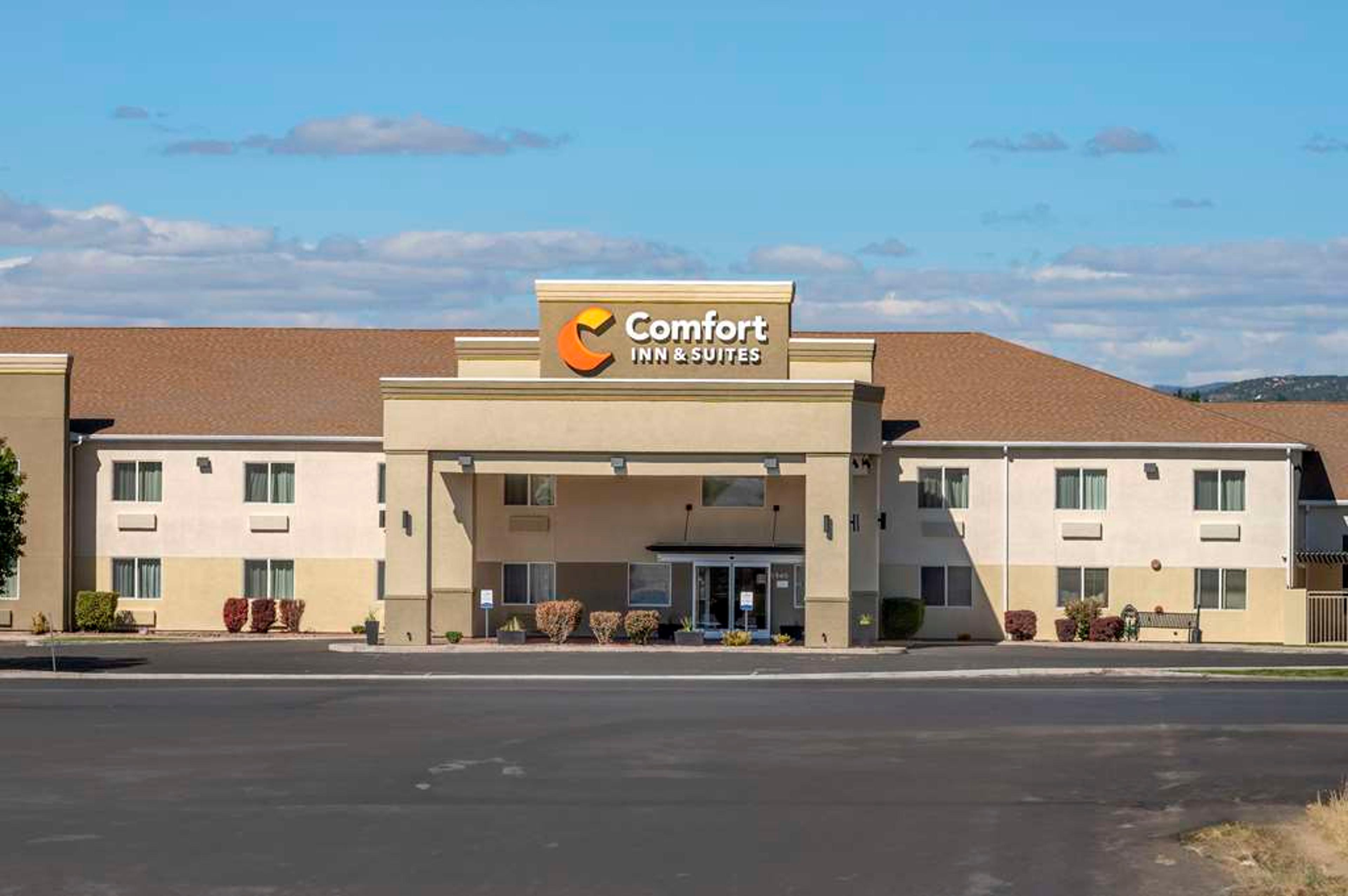 COMFORT INN AND SUITES BEAVER - INT