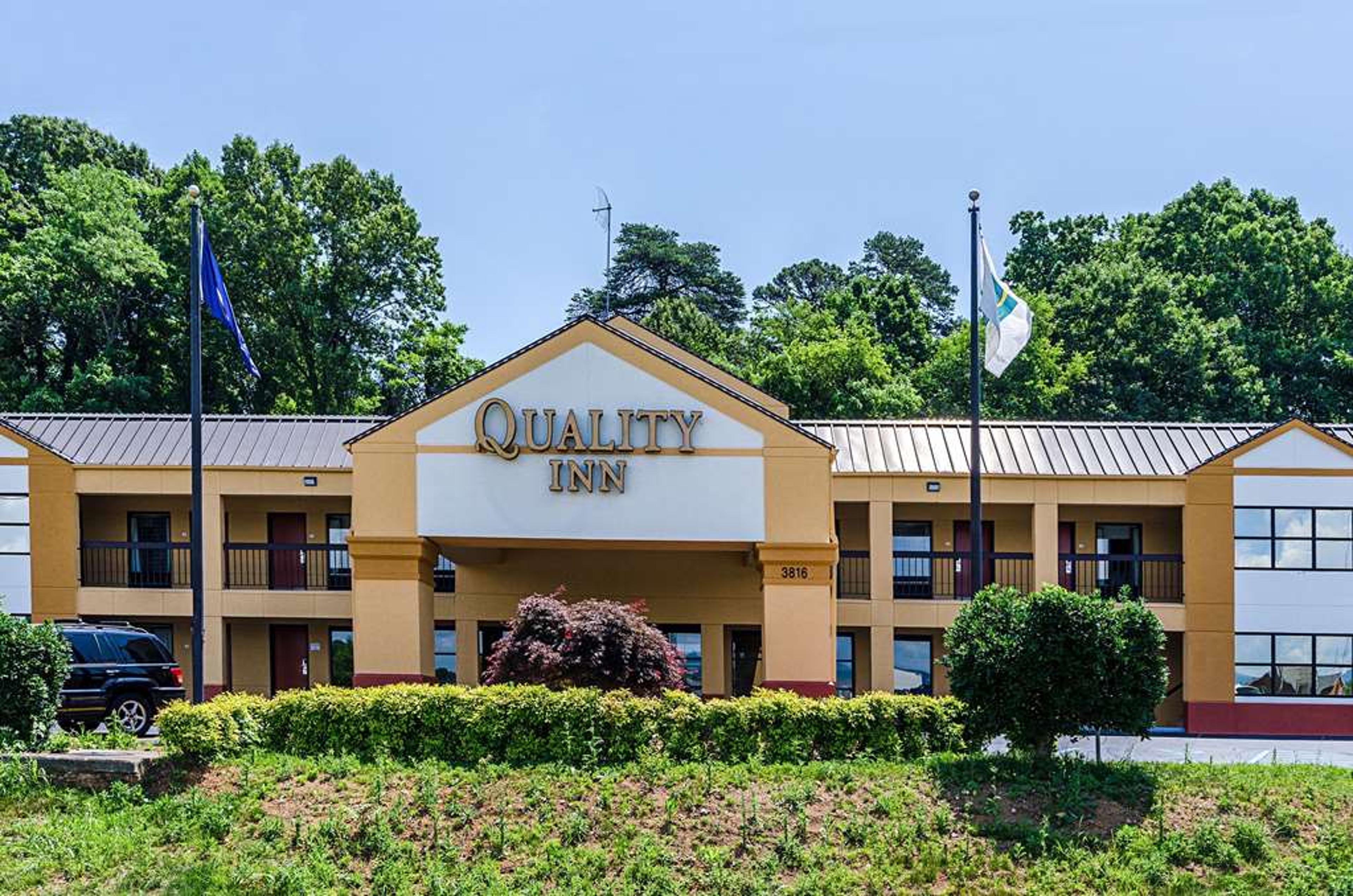 QUALITY INN TANGLEWOOD
