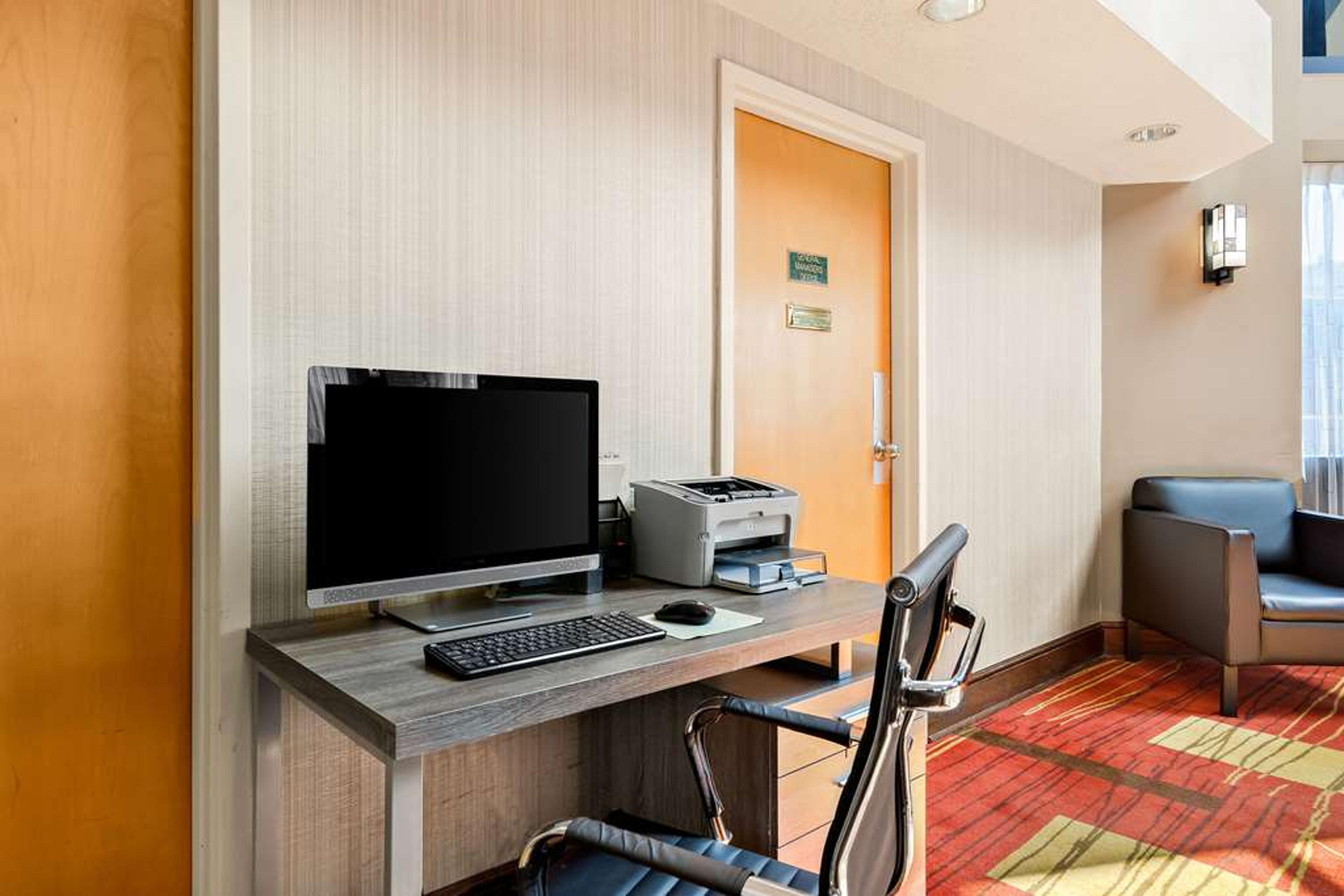 Hotel Photo 5