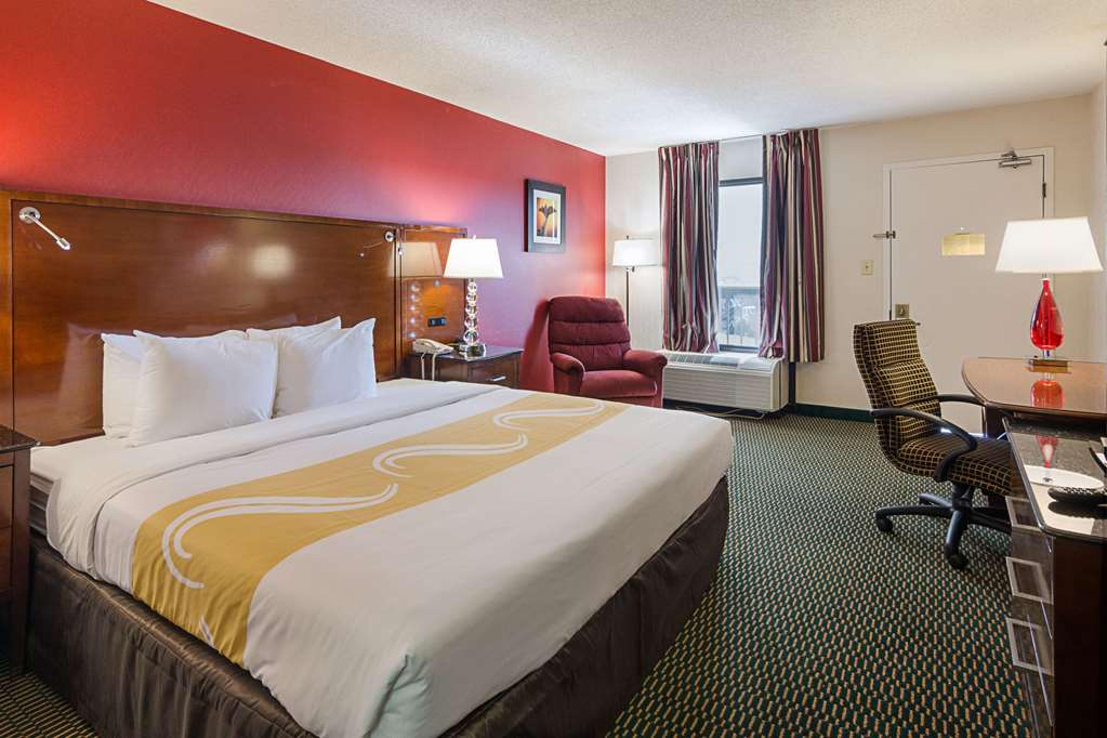 QUALITY INN CHRISTIANSBURG - BLACKS