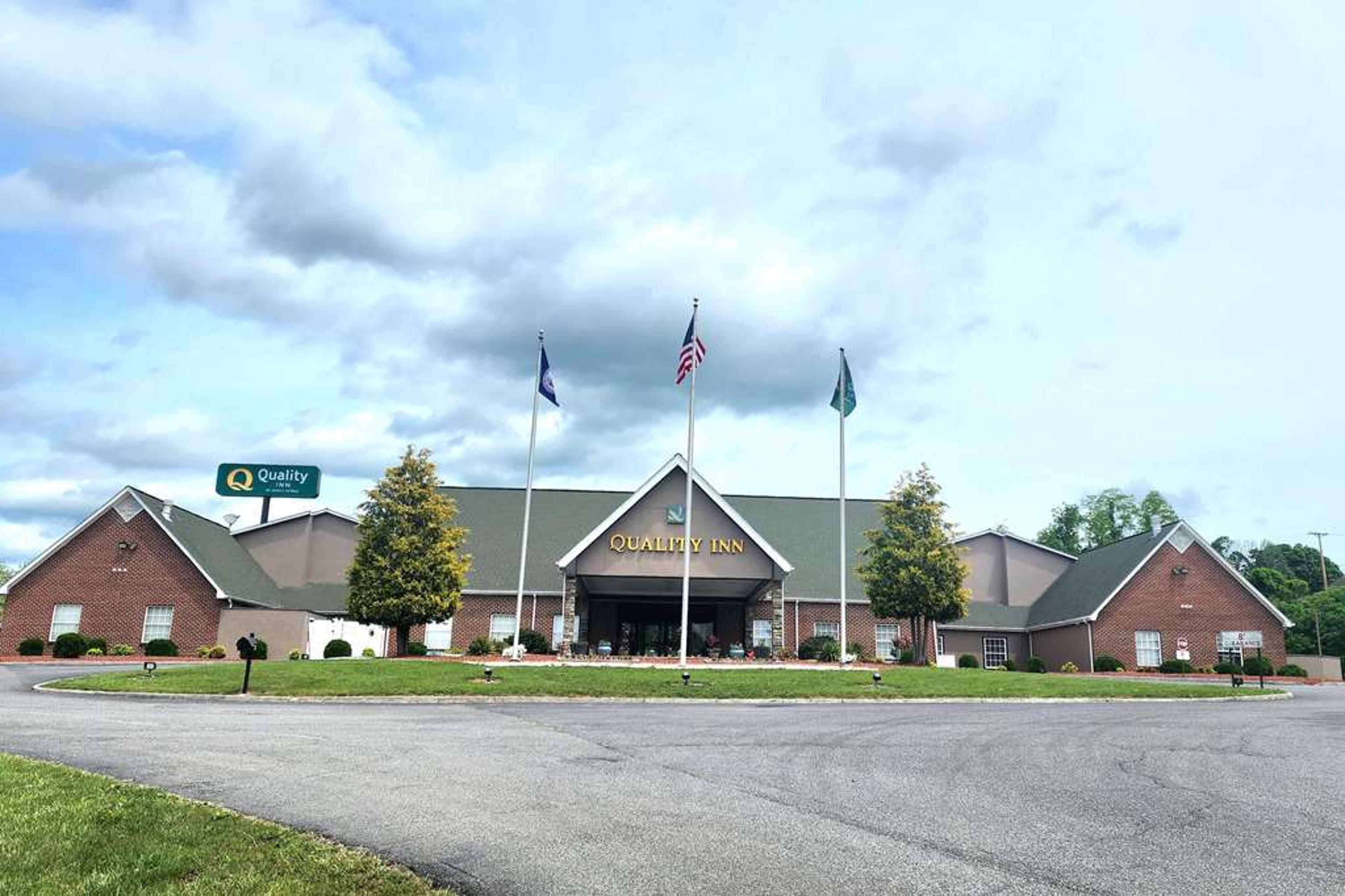 QUALITY INN DUBLIN I-81