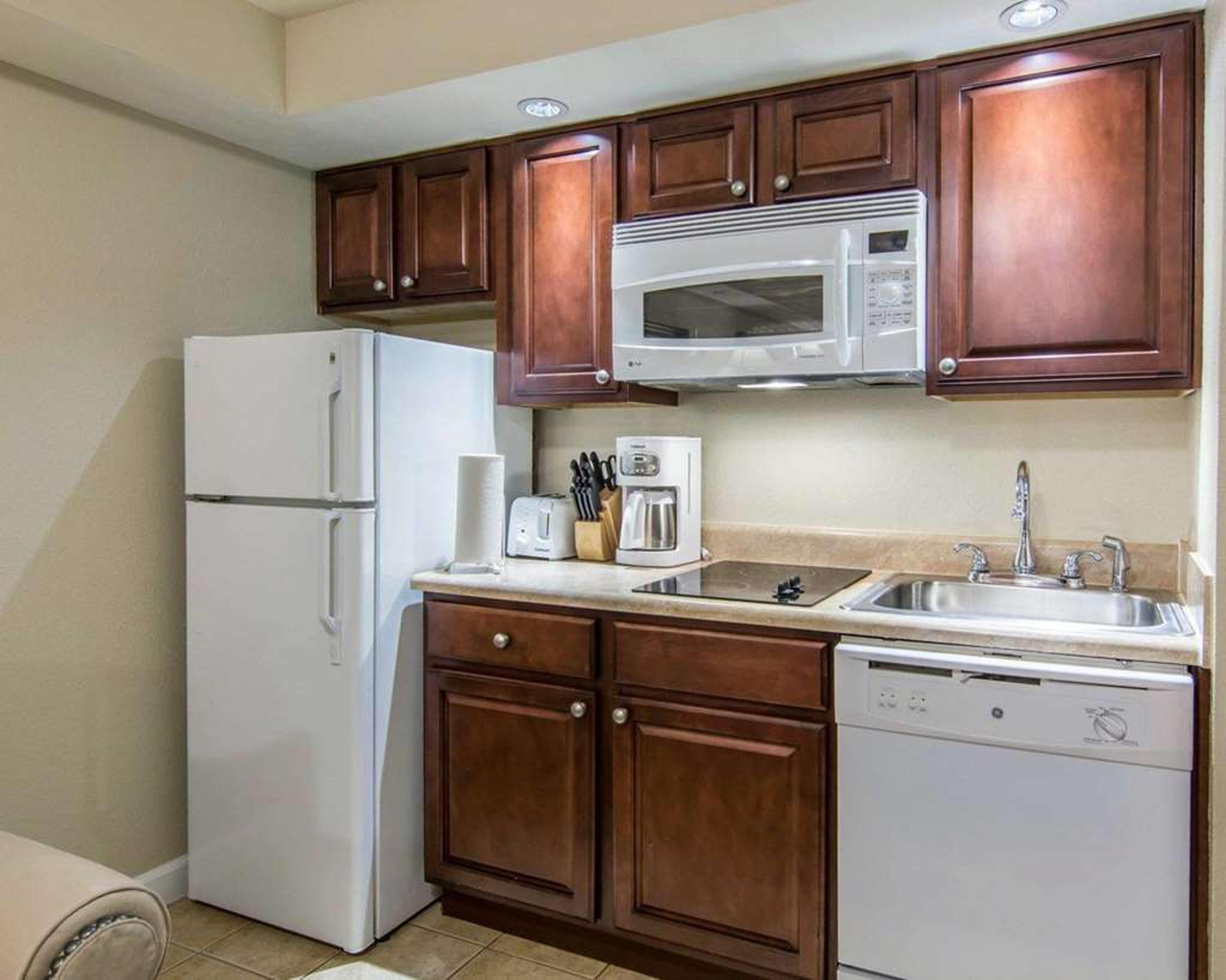 BLUEGREEN VACATIONS PATRICK HENRY S
