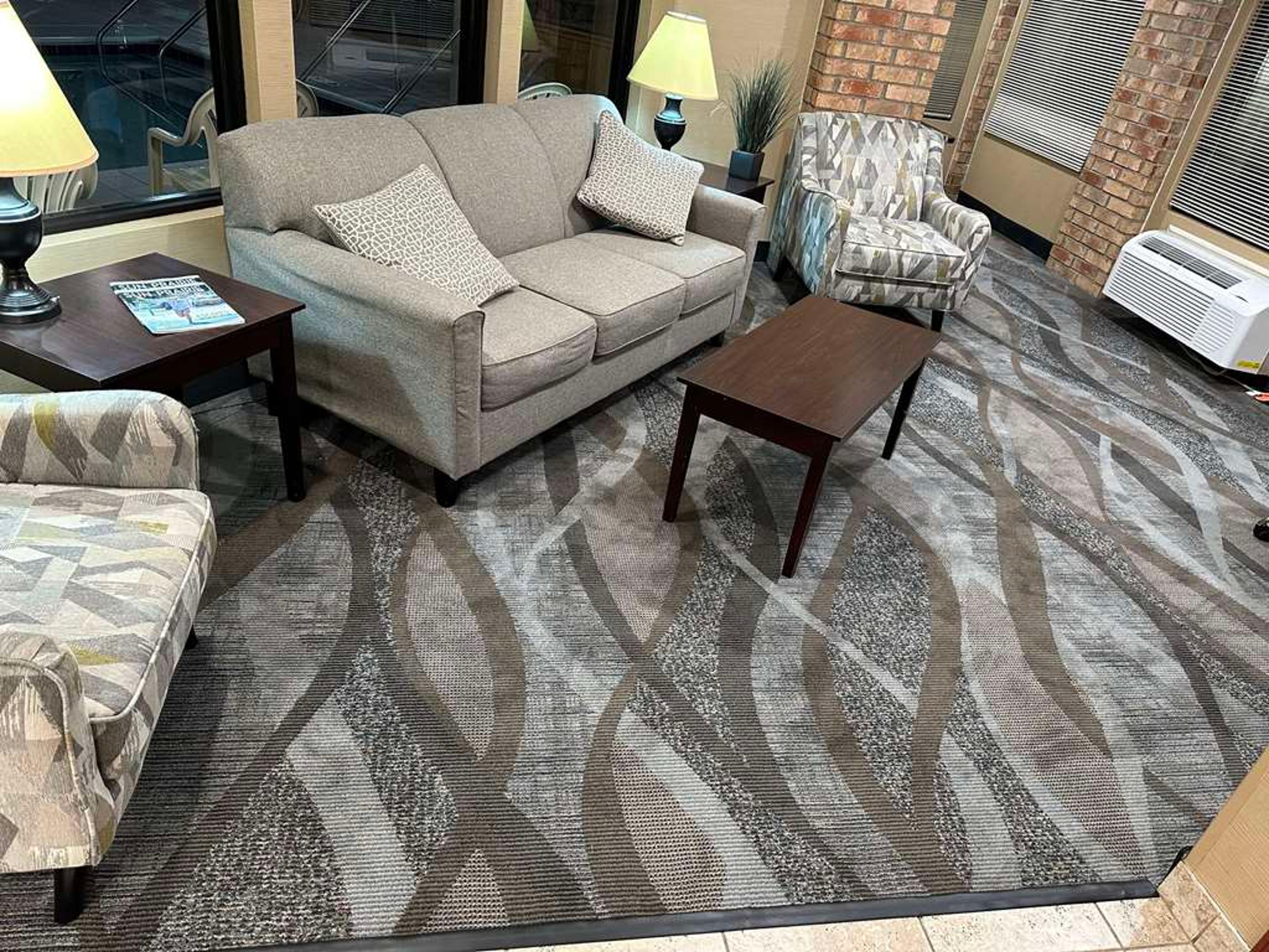 QUALITY INN & SUITES SUN PRAIRIE MA