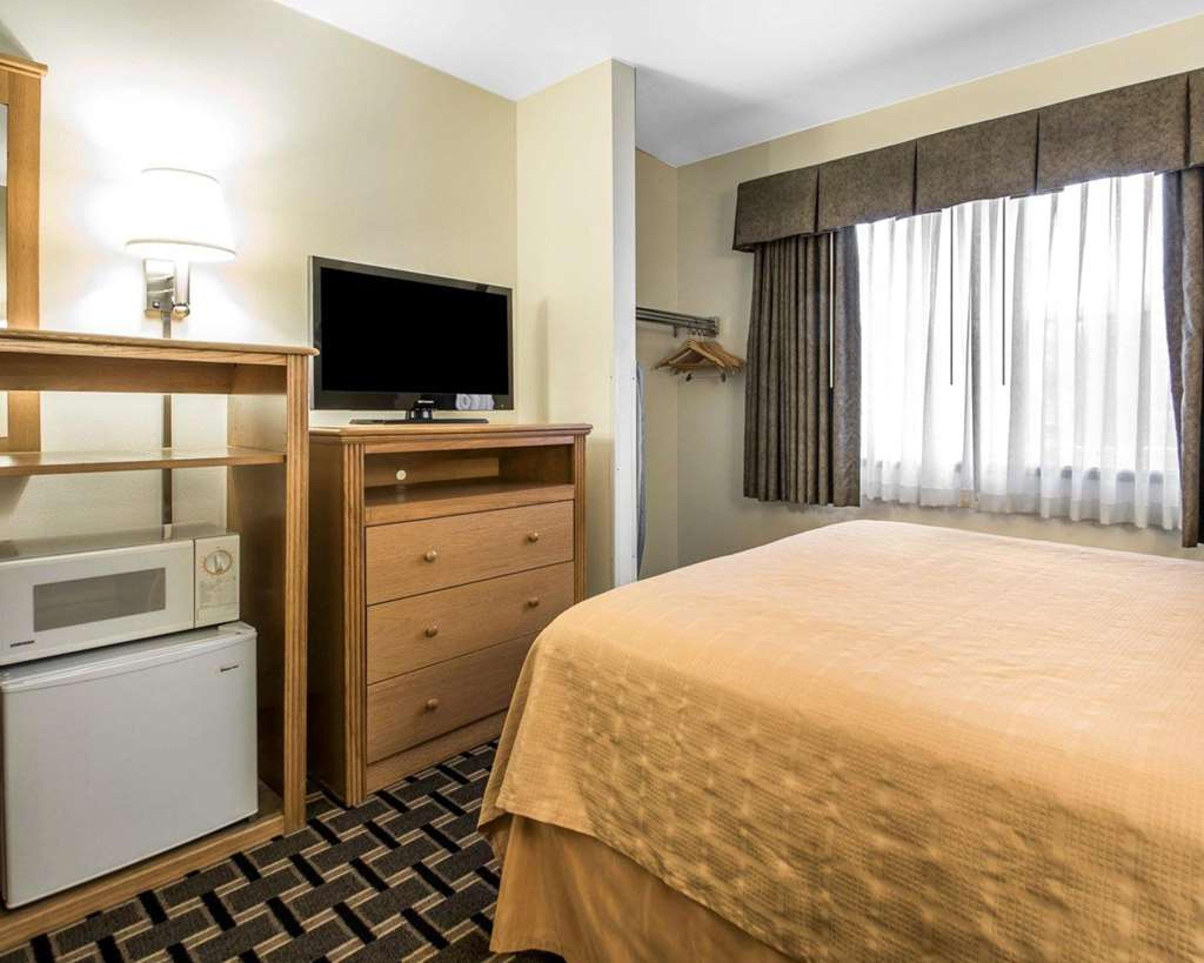 QUALITY INN MAUSTON I-90