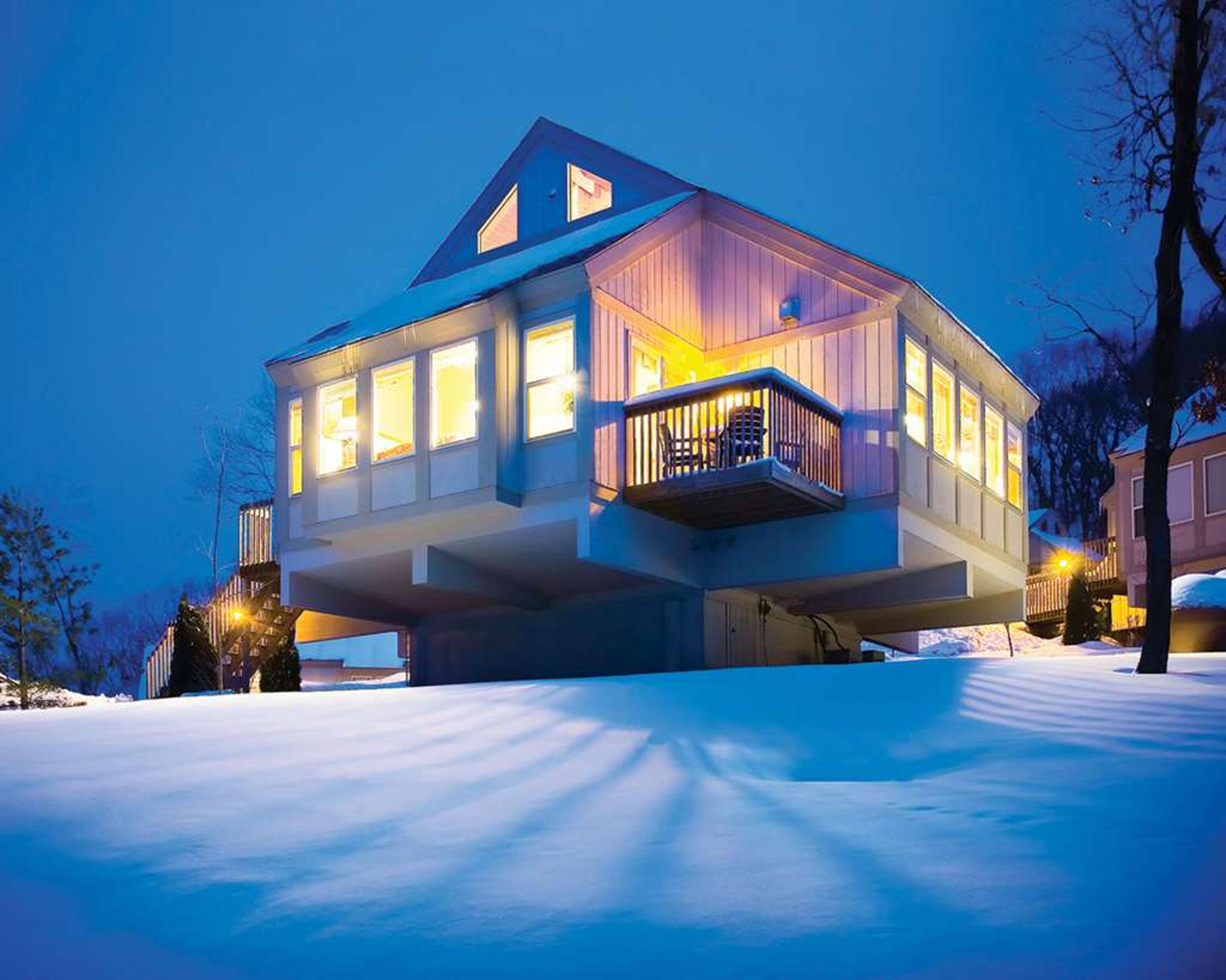 BLUEGREEN VACATIONS CHRISTMAS MOUNT