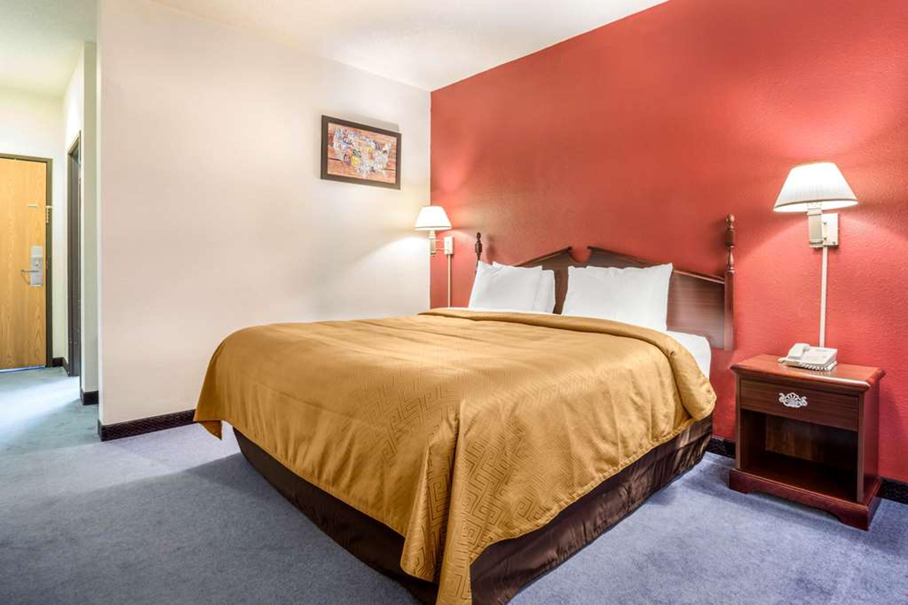 QUALITY INN REDGRANITE