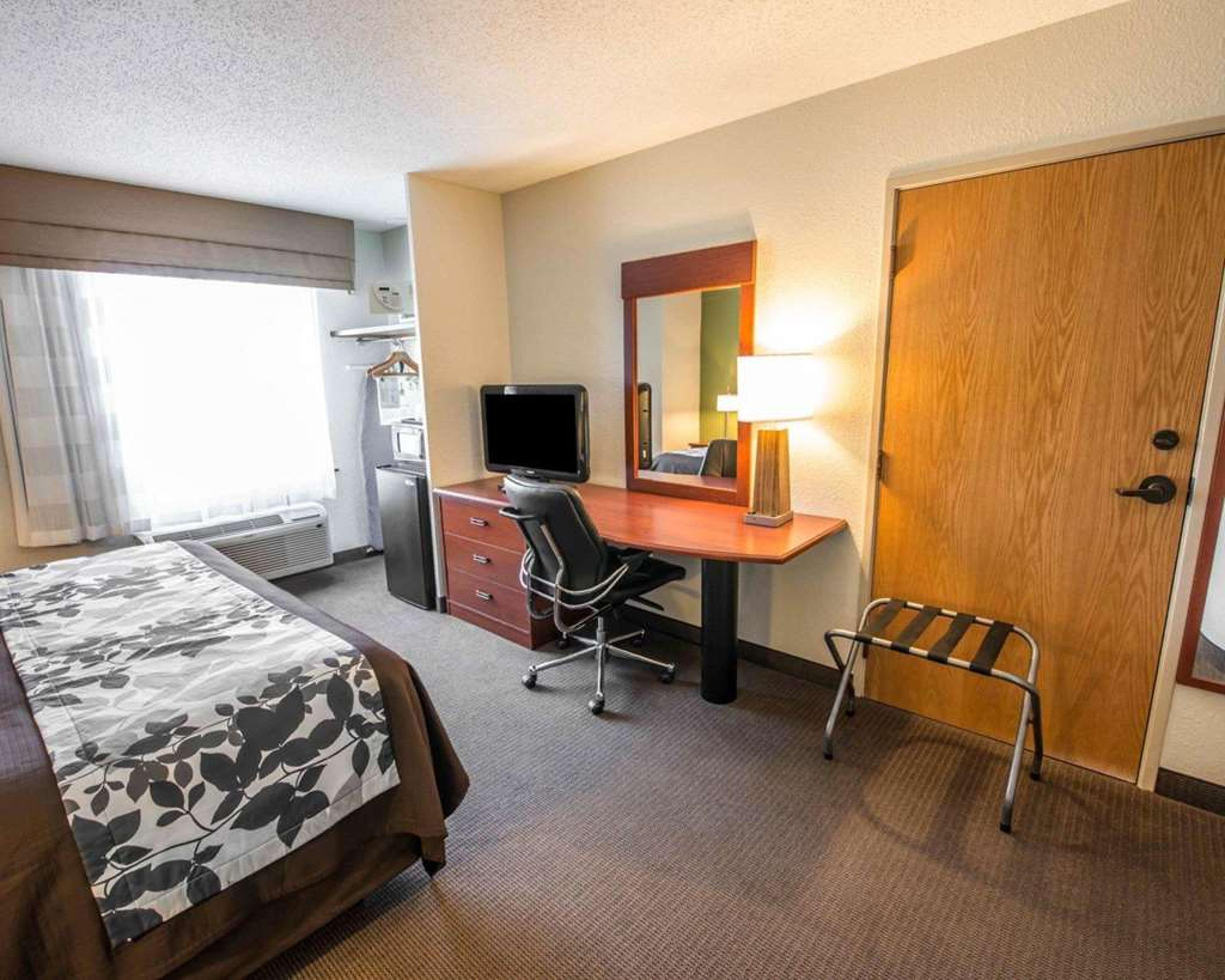 SLEEP INN AND SUITES PRINCETON I-77