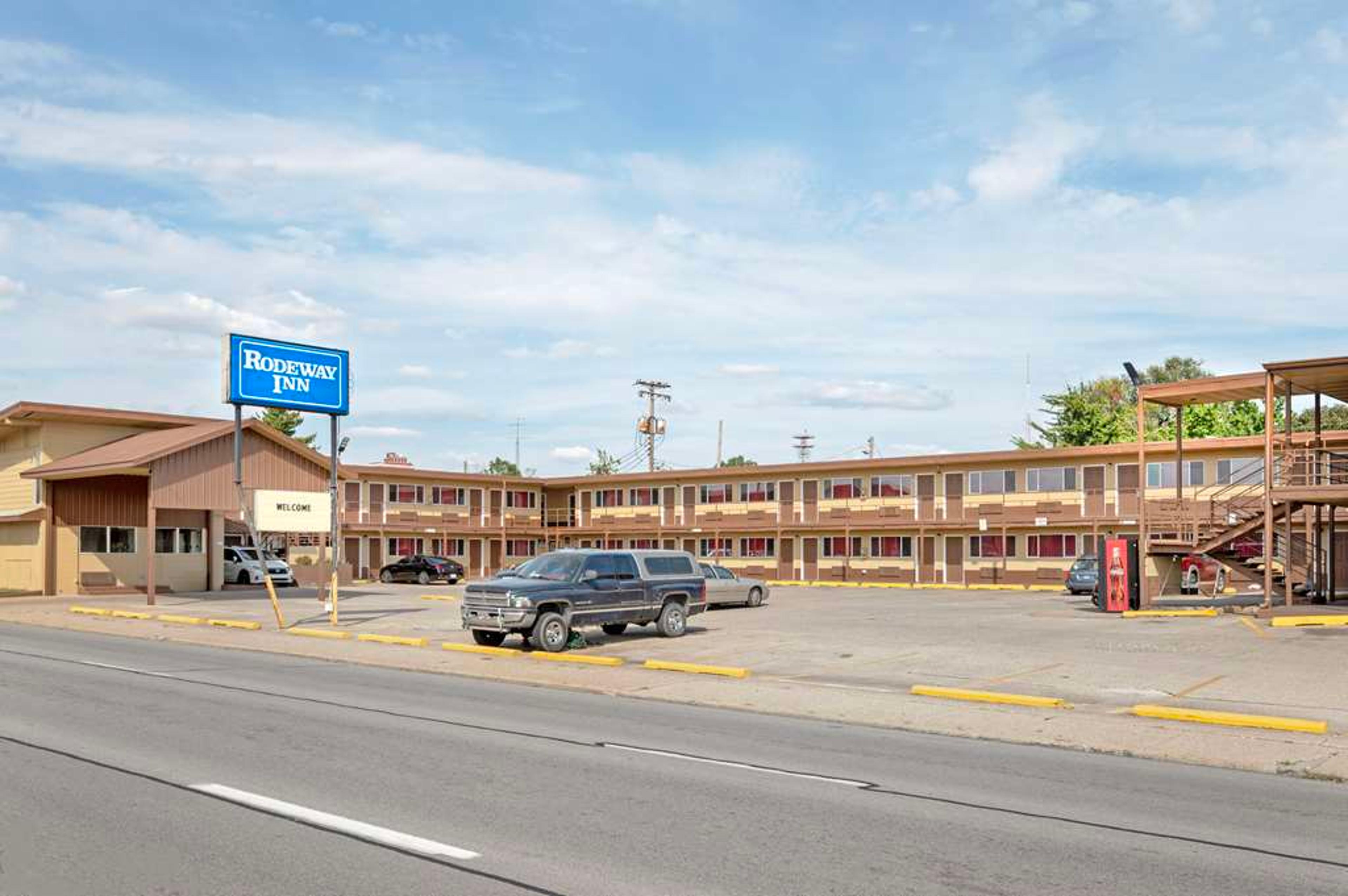 RODEWAY INN