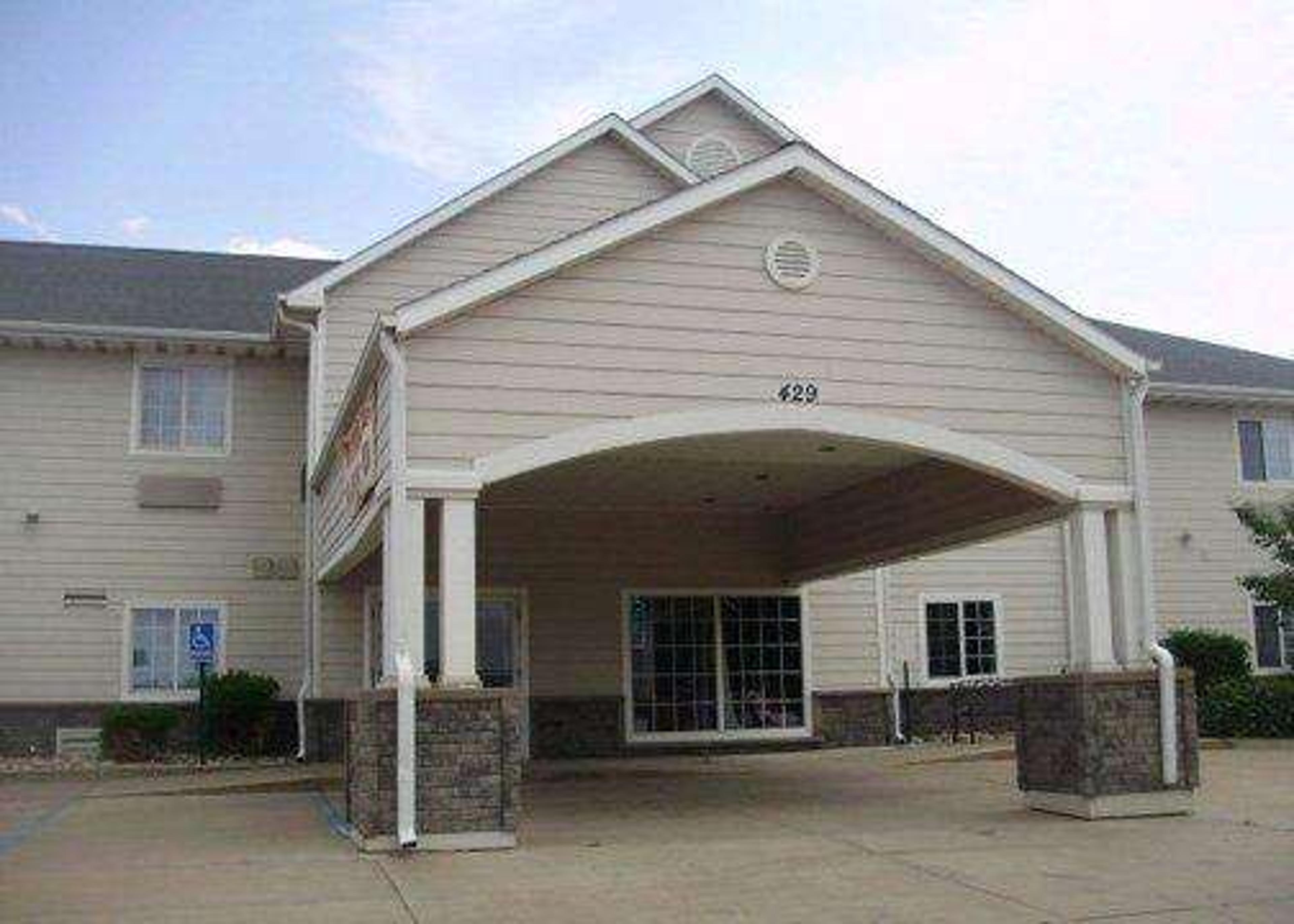 RODEWAY INN SALINA NORTH