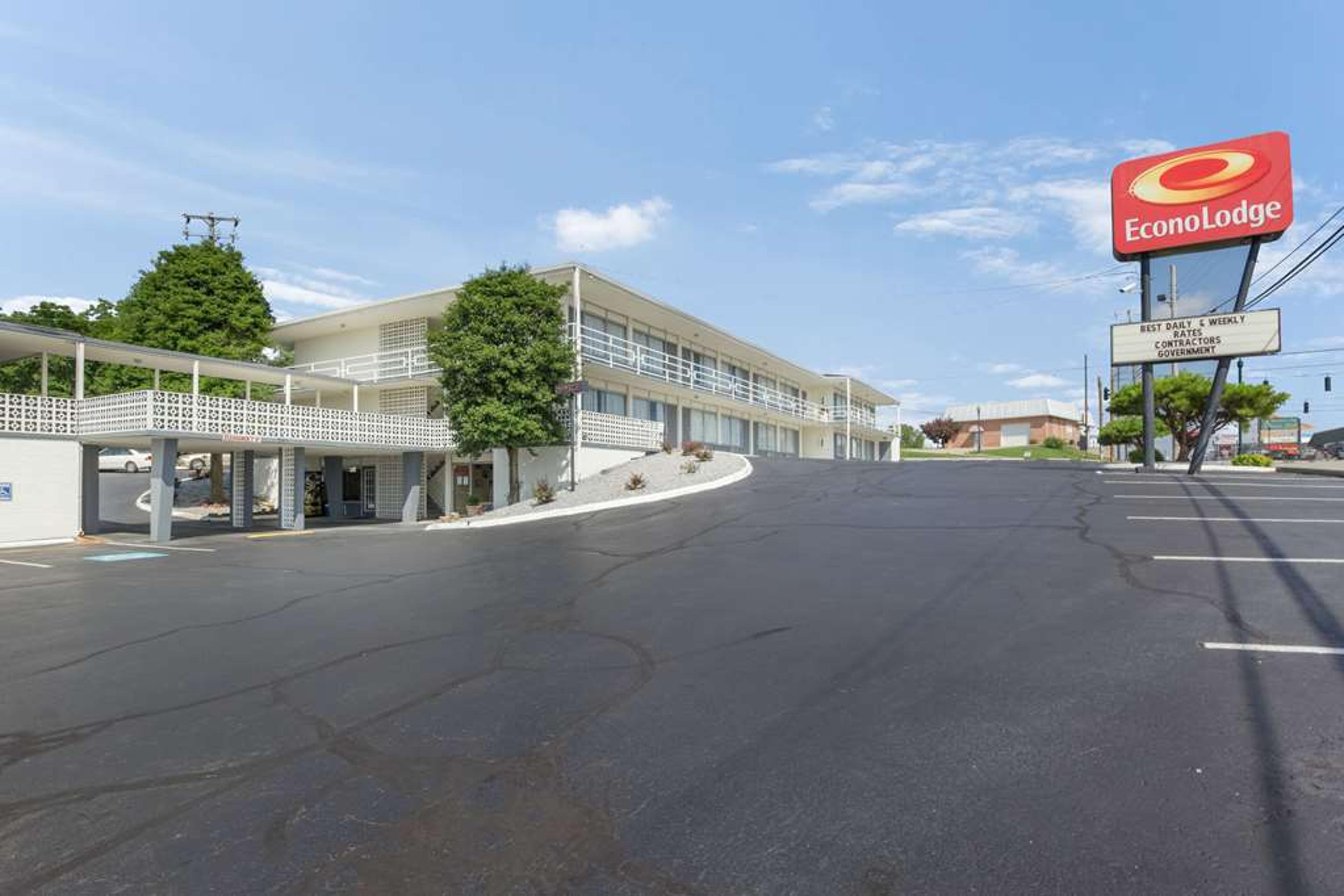 ECONO LODGE FORT KNOX