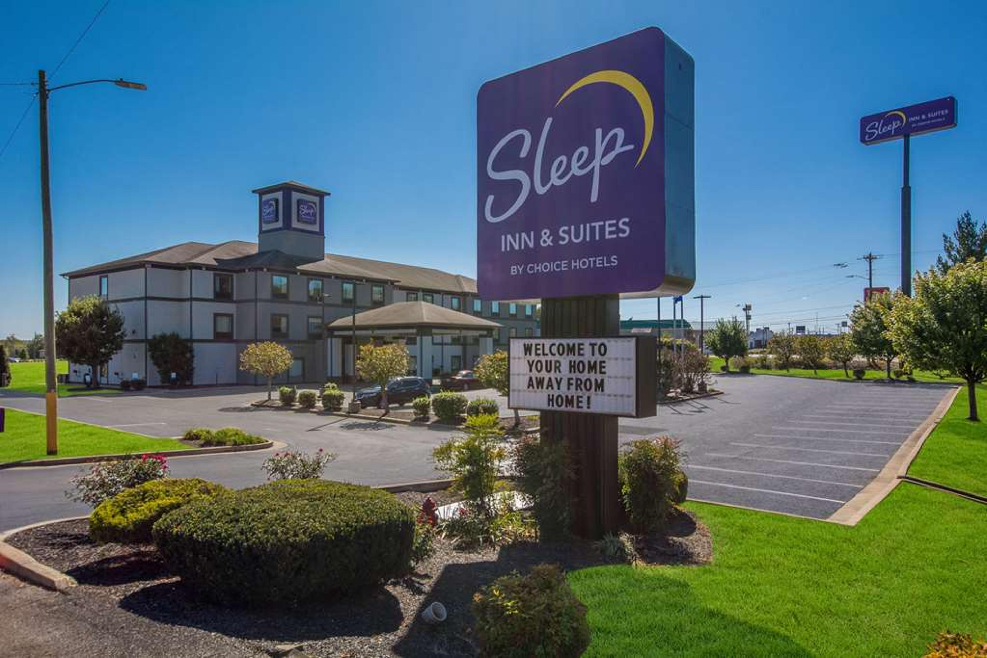 SLEEP INN AND SUITES