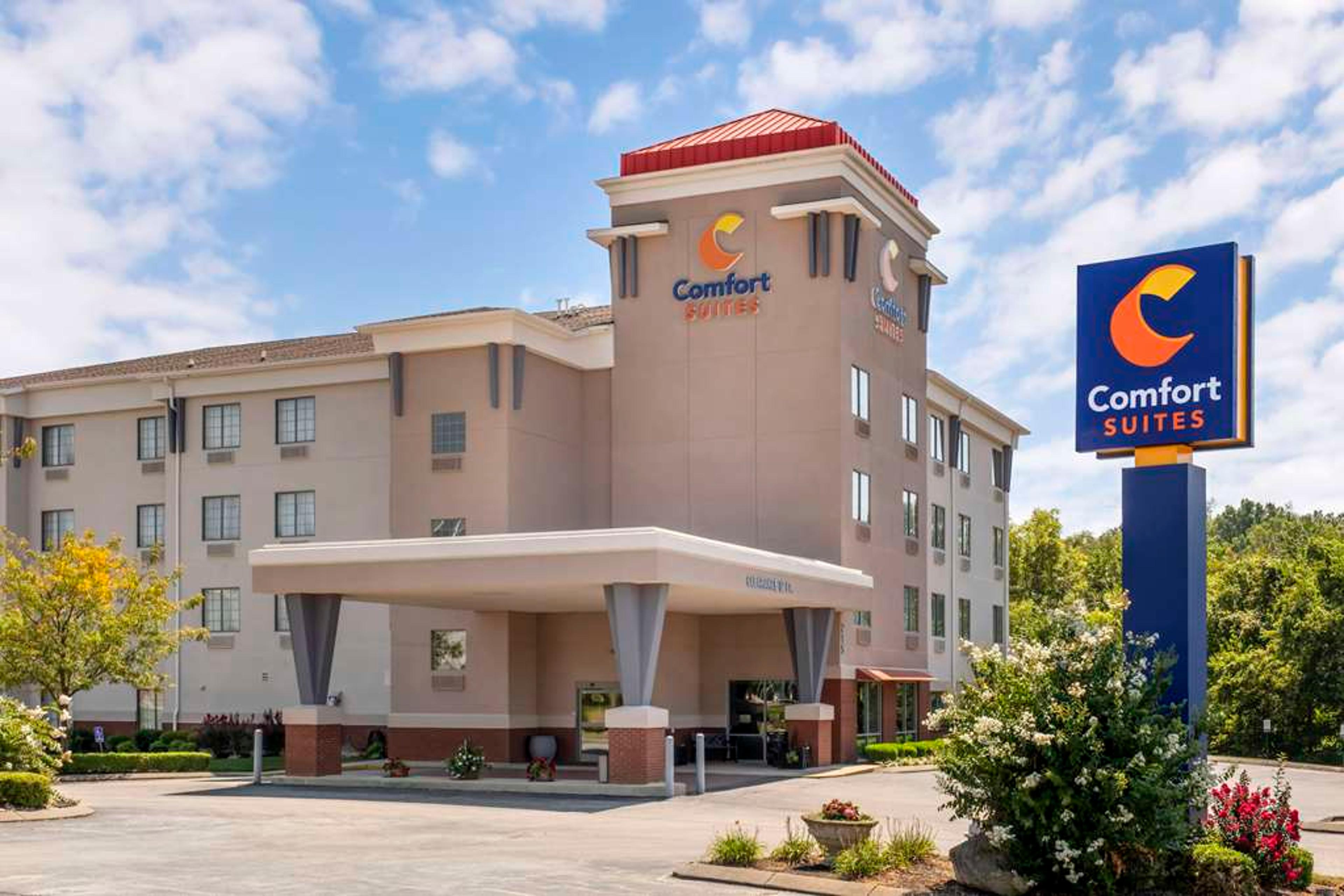 COMFORT SUITES