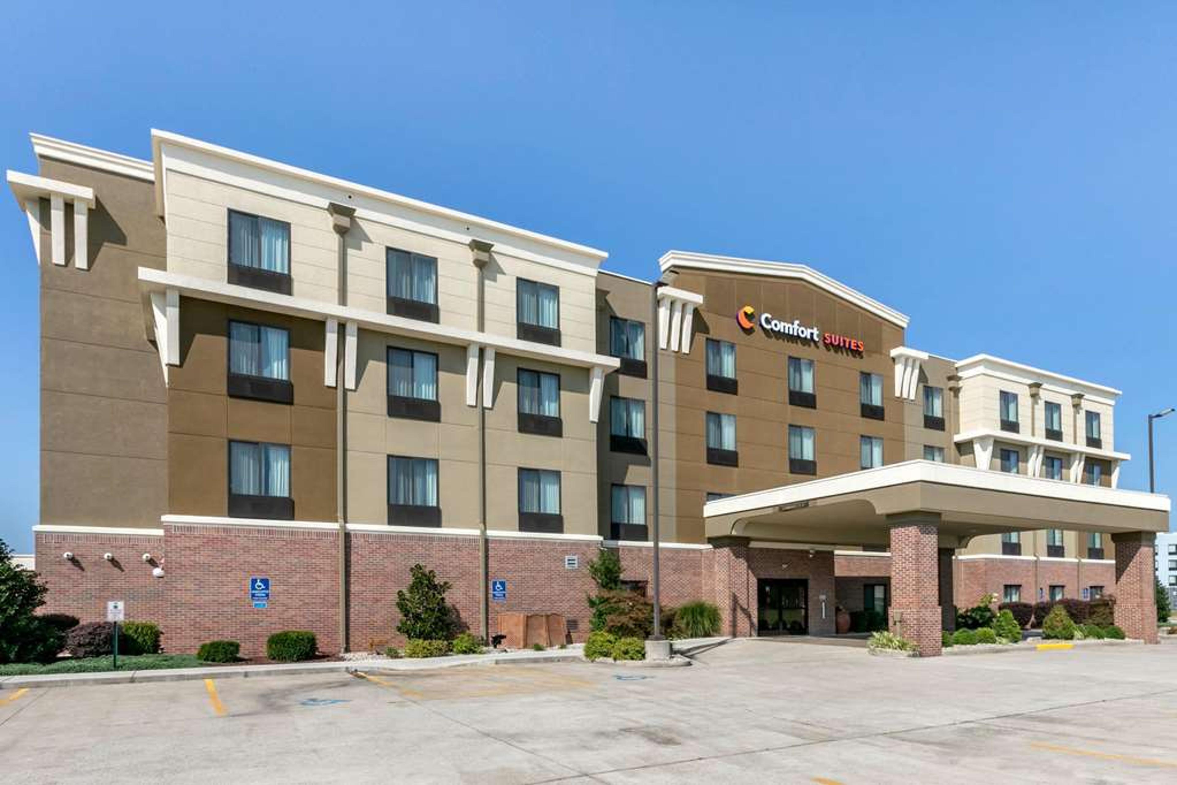 COMFORT SUITES HOPKINSVILLE NEAR FO