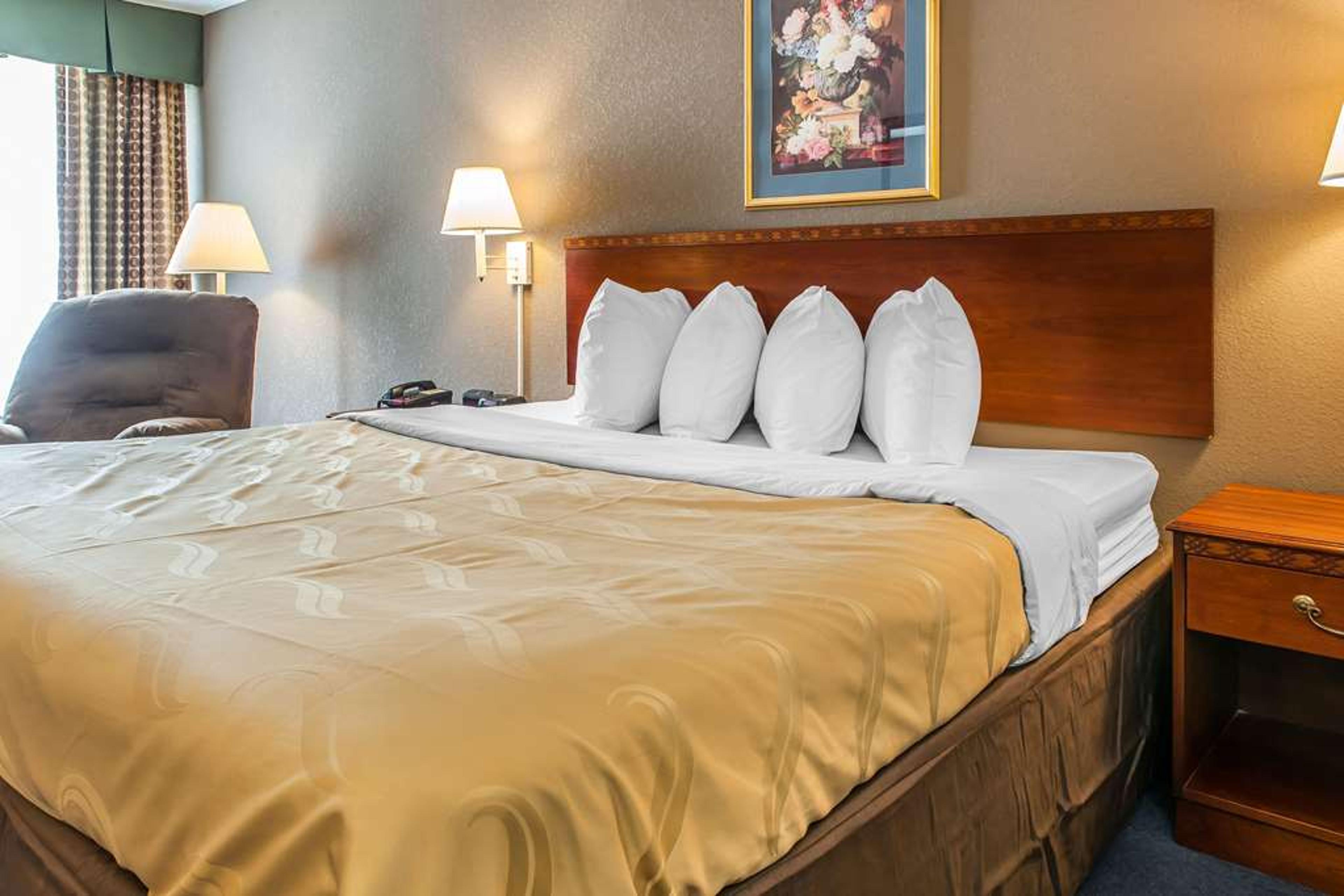 QUALITY INN LEWISPORT