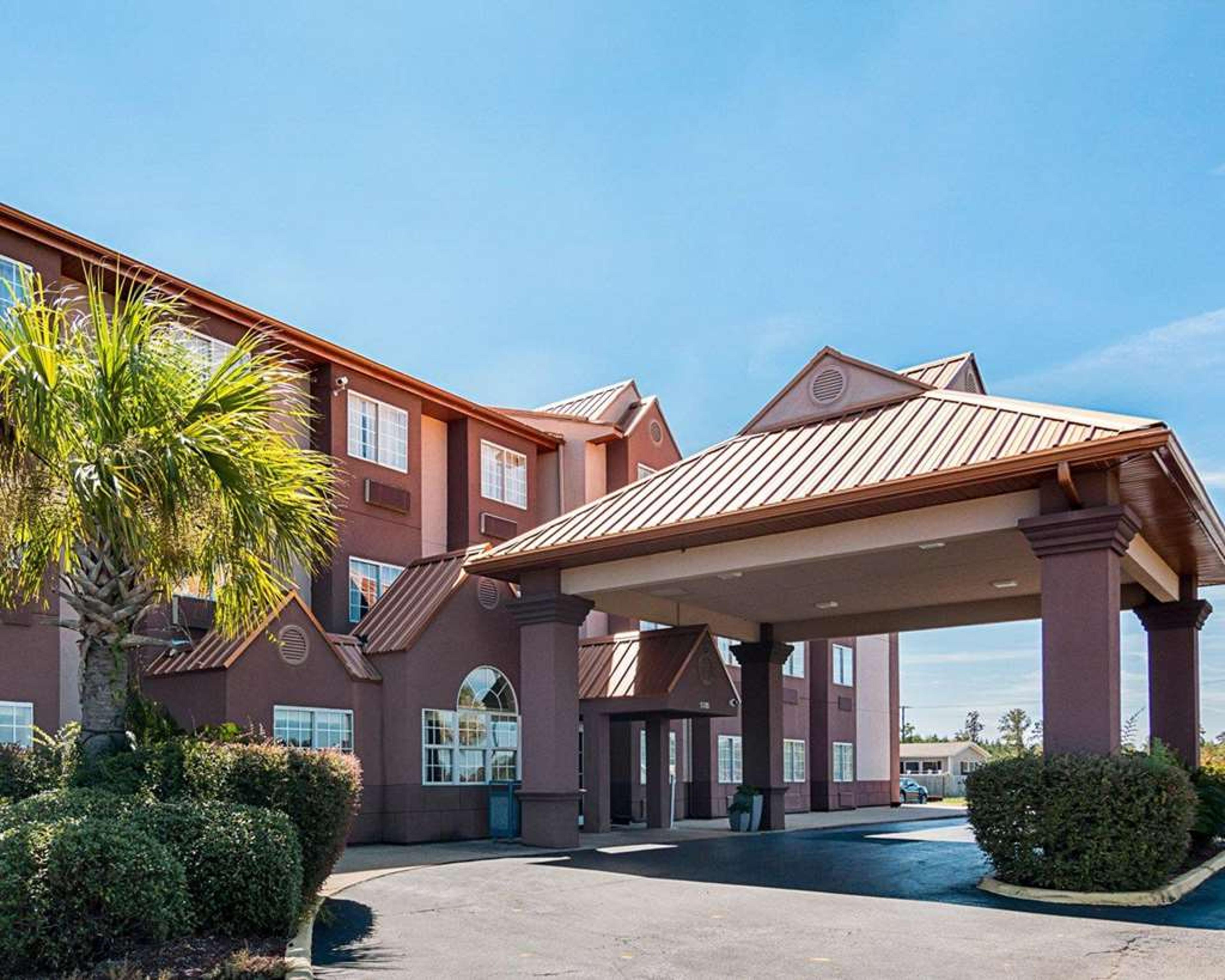 ECONO LODGE INN AND SUITES NATCHITO