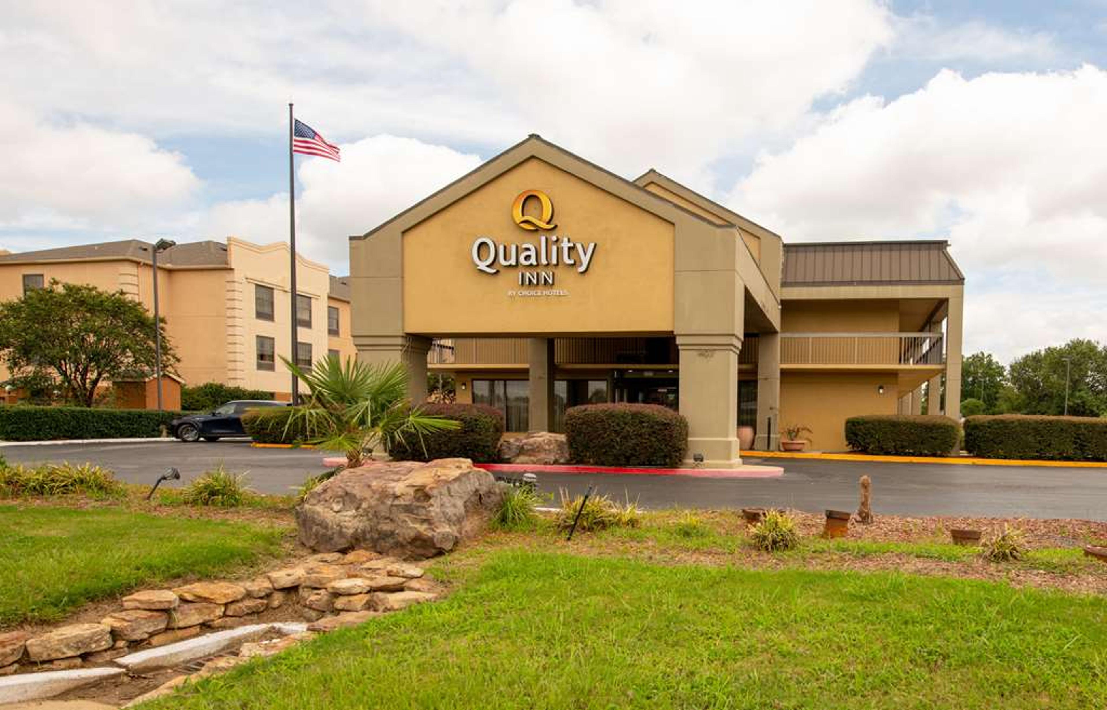 QUALITY INN MONROE