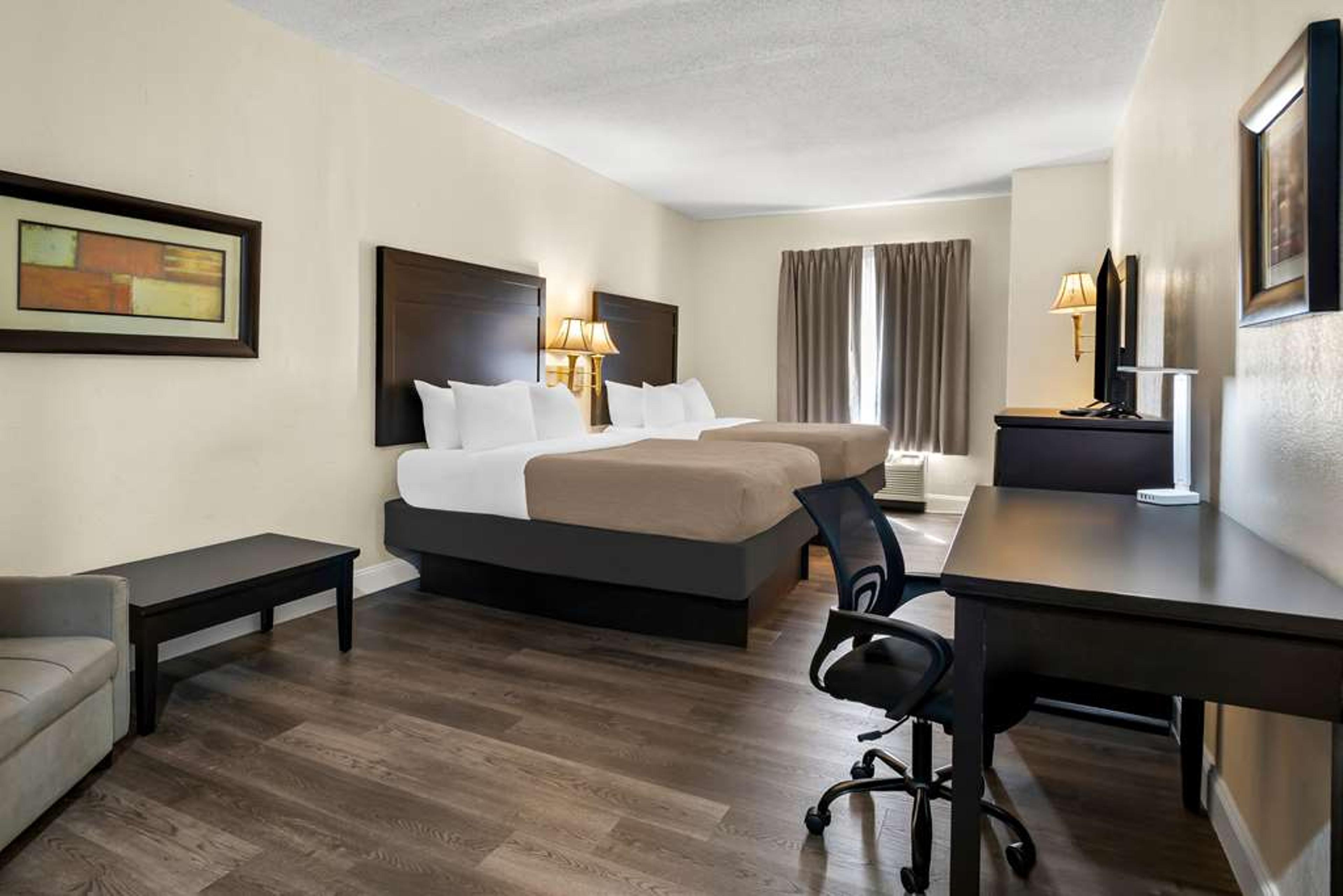 QUALITY INN AND SUITES LAFAYETTE