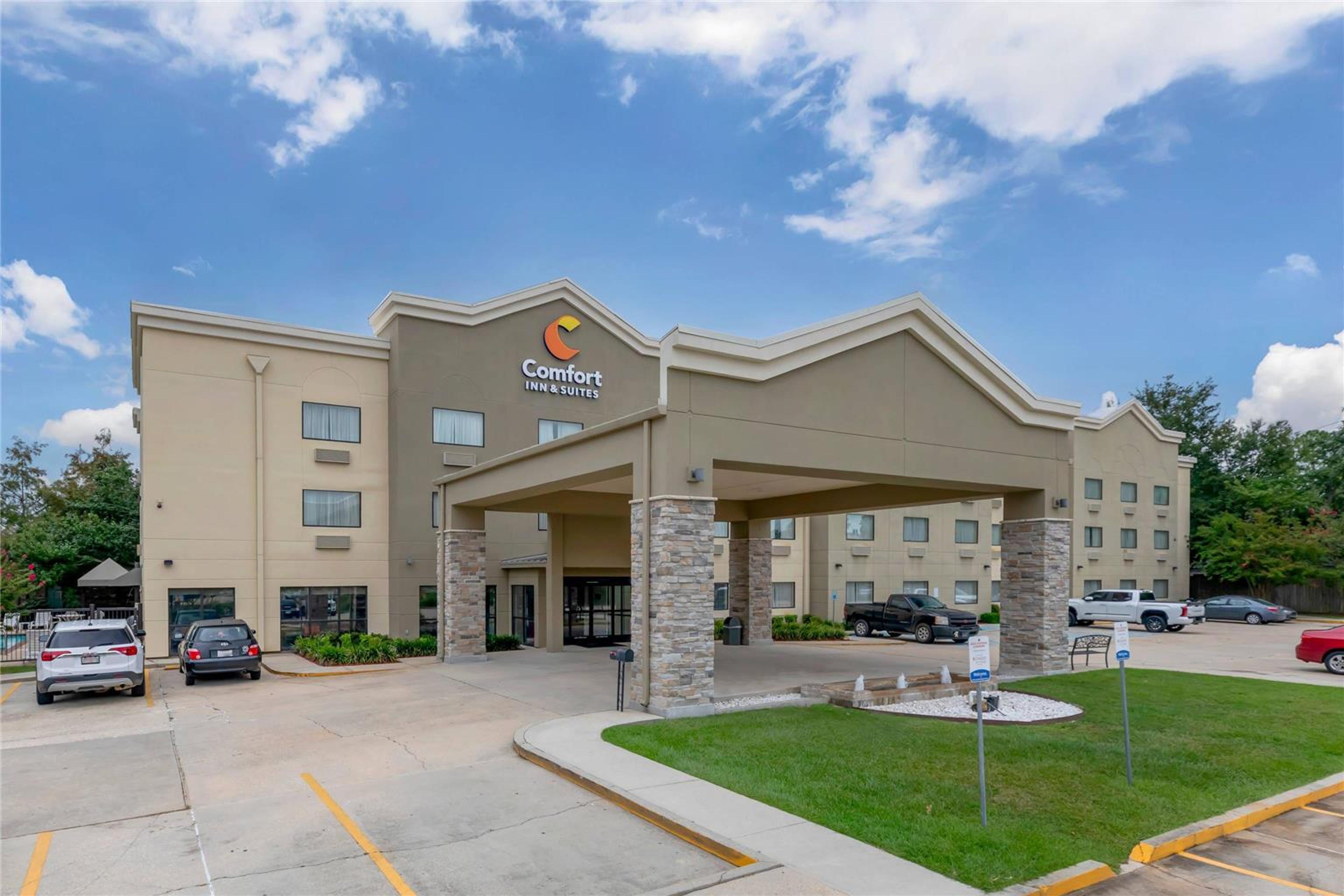 COMFORT INN AND SUITES COVINGTON -